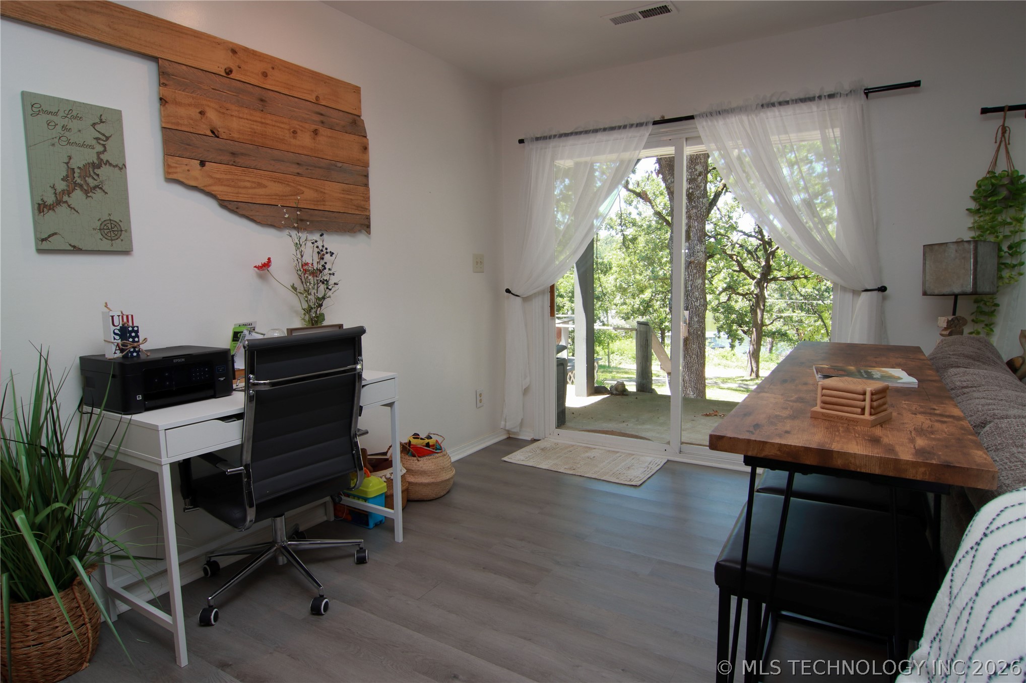 32302 S 555 Road Property Photo 9