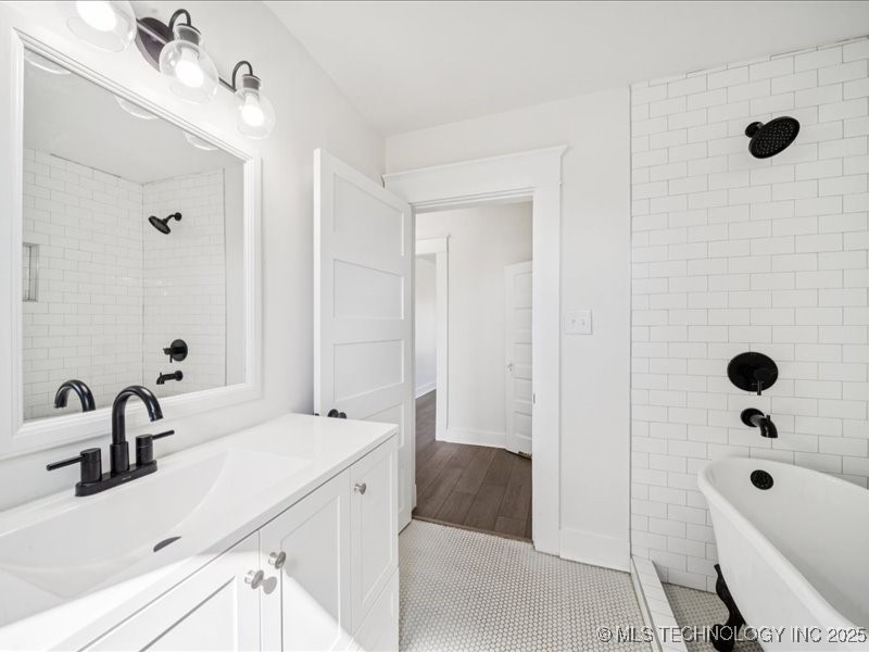 402 E Patti Page Boulevard Property Photo 19