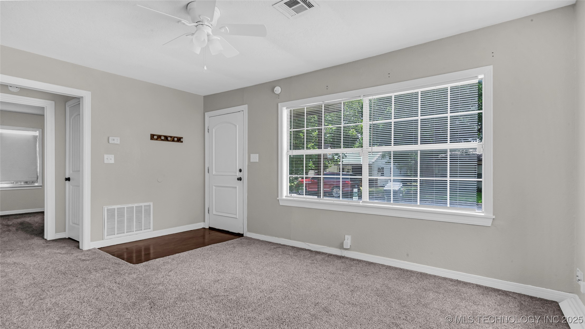 1412 Healdton Boulevard Property Photo 5