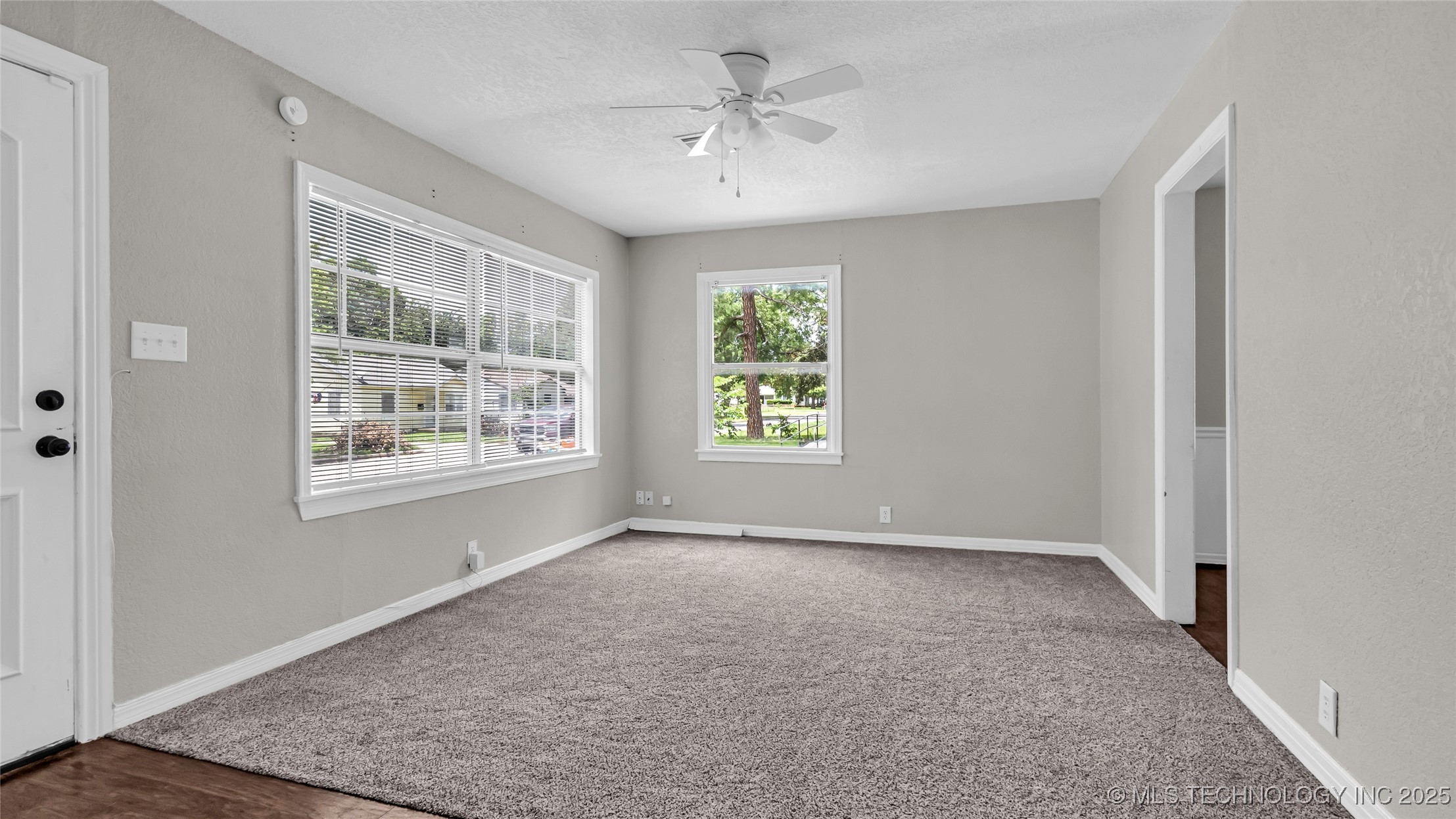 1412 Healdton Boulevard Property Photo 6