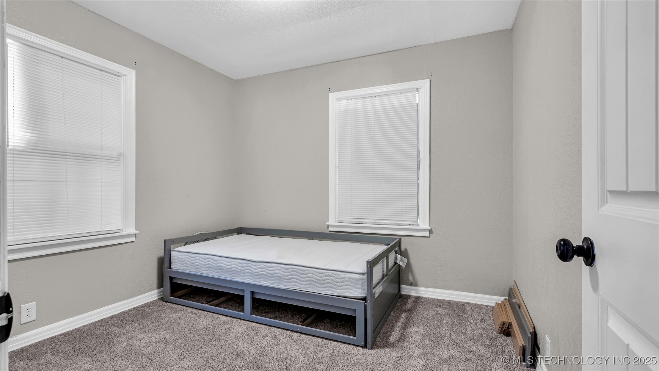 1412 Healdton Boulevard Property Photo 20