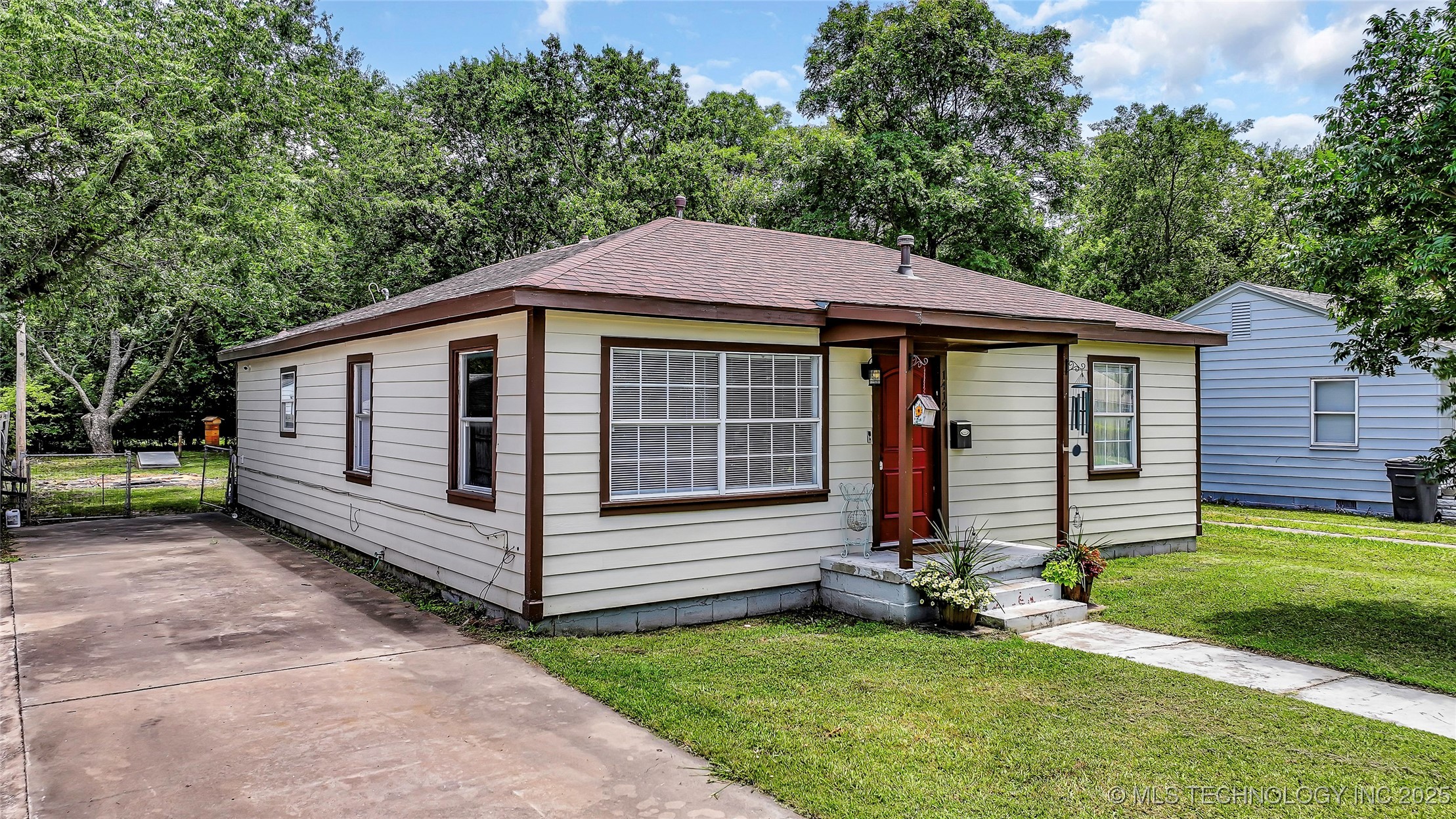 1412 Healdton Boulevard Property Photo 24