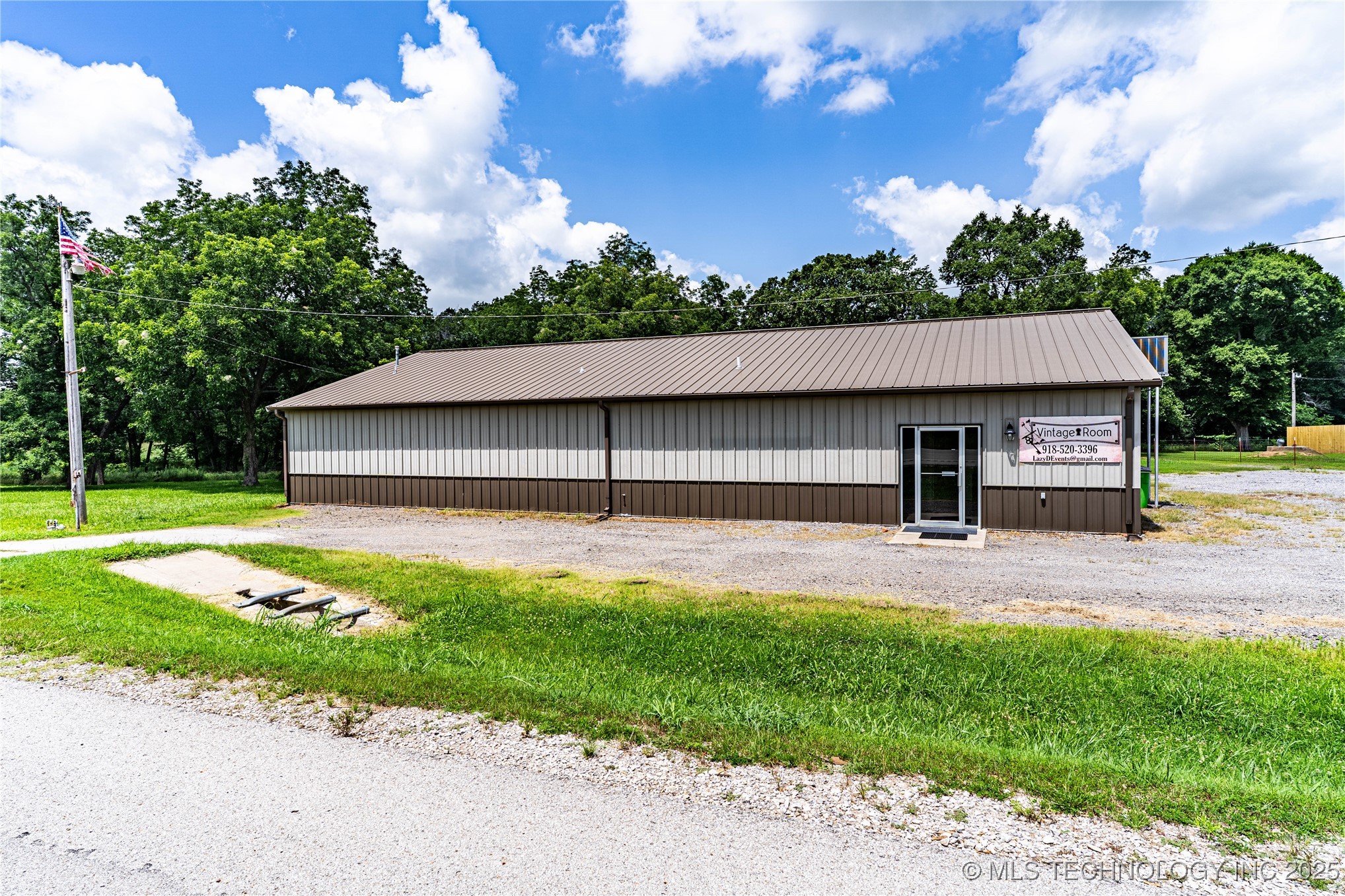 23350 W Hwy 16 Property Photo 1