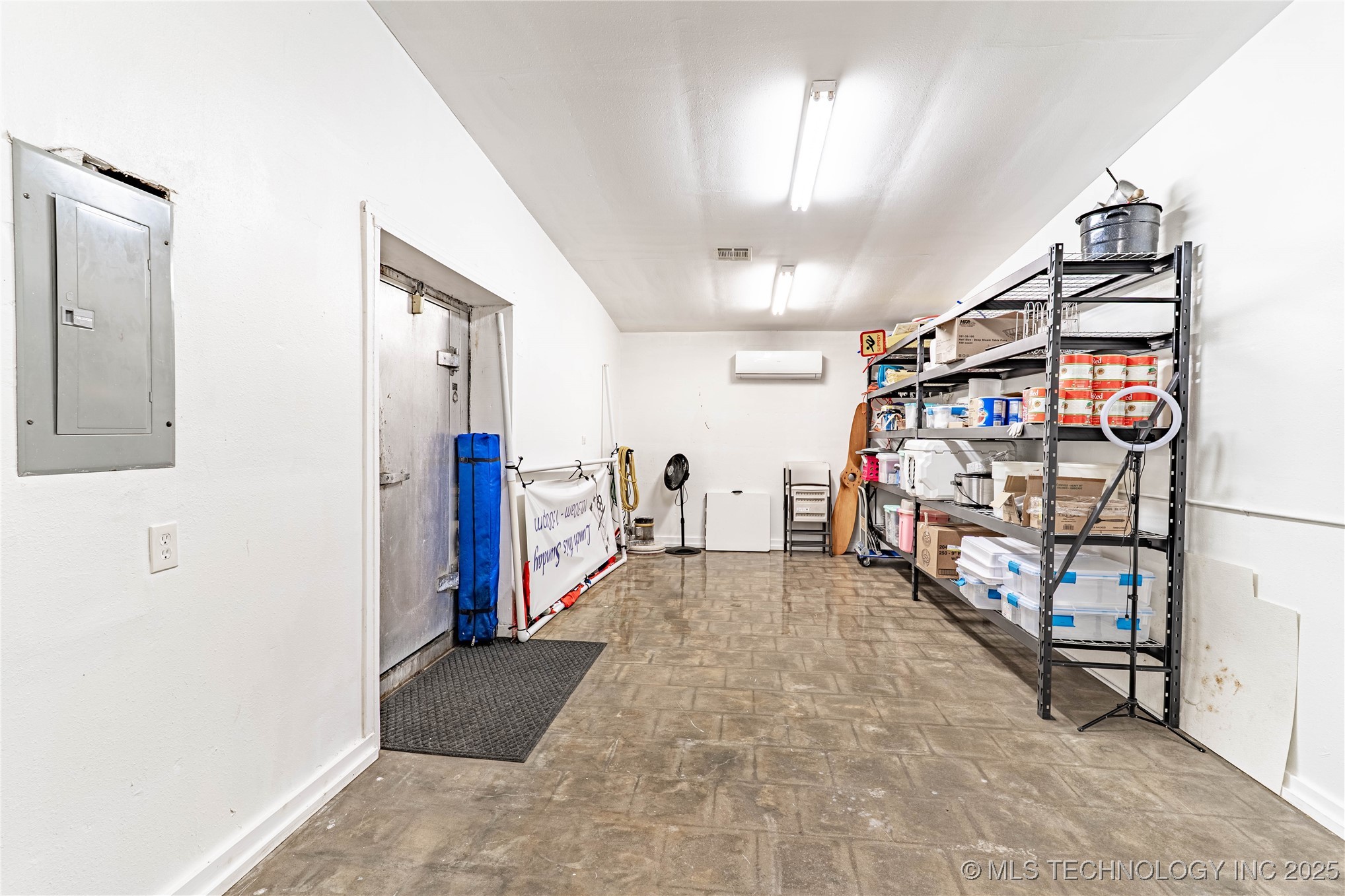 23350 W Hwy 16 Property Photo 17