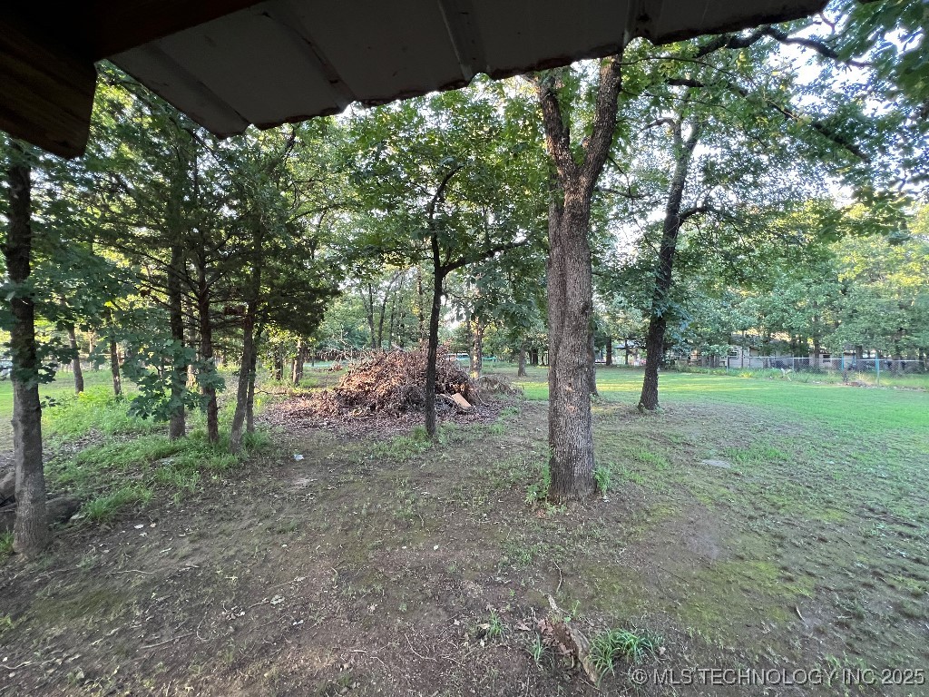 1088 Arrowhead Property Photo 10