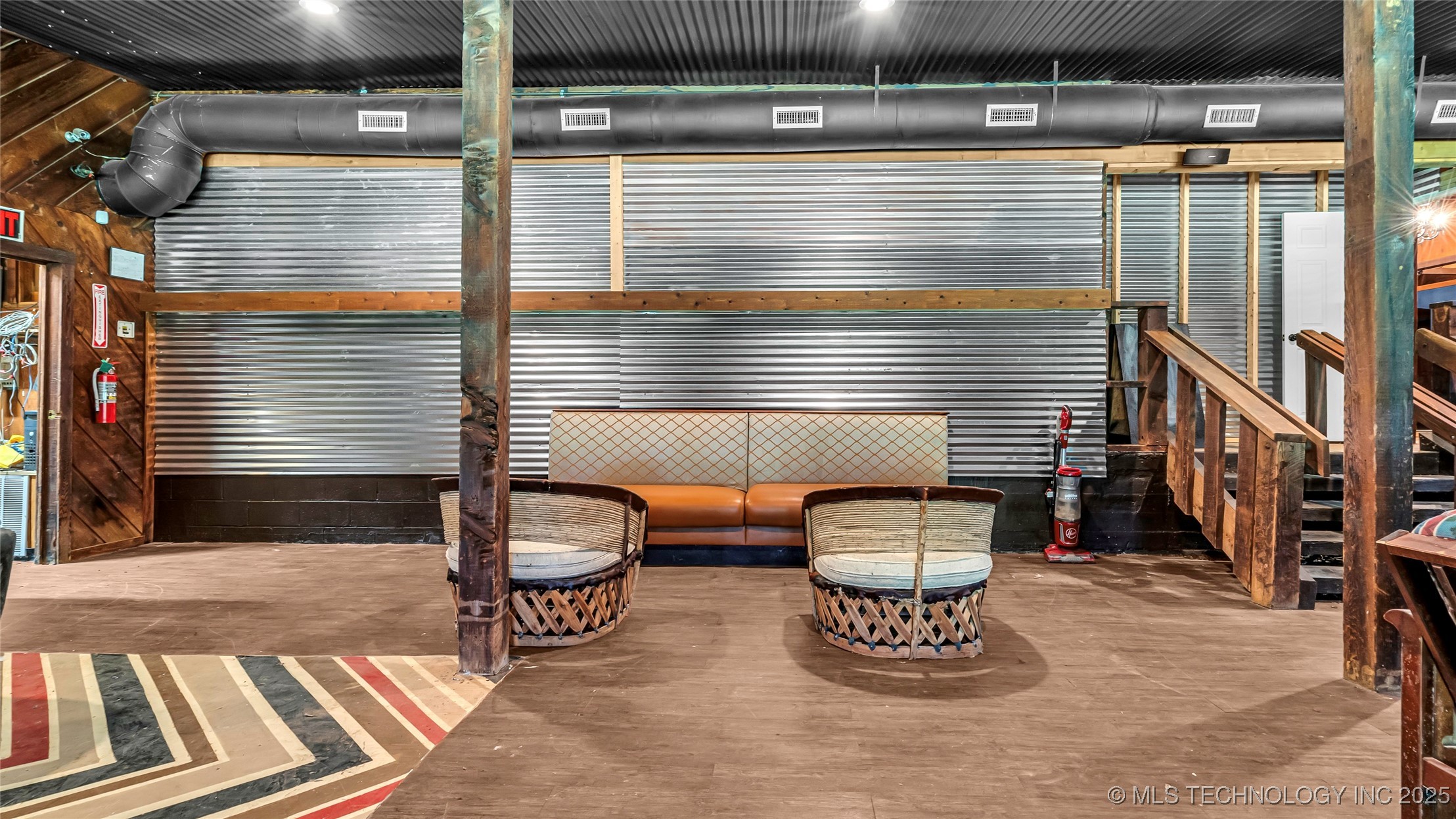 4565 Us Hwy 77 Property Photo 7