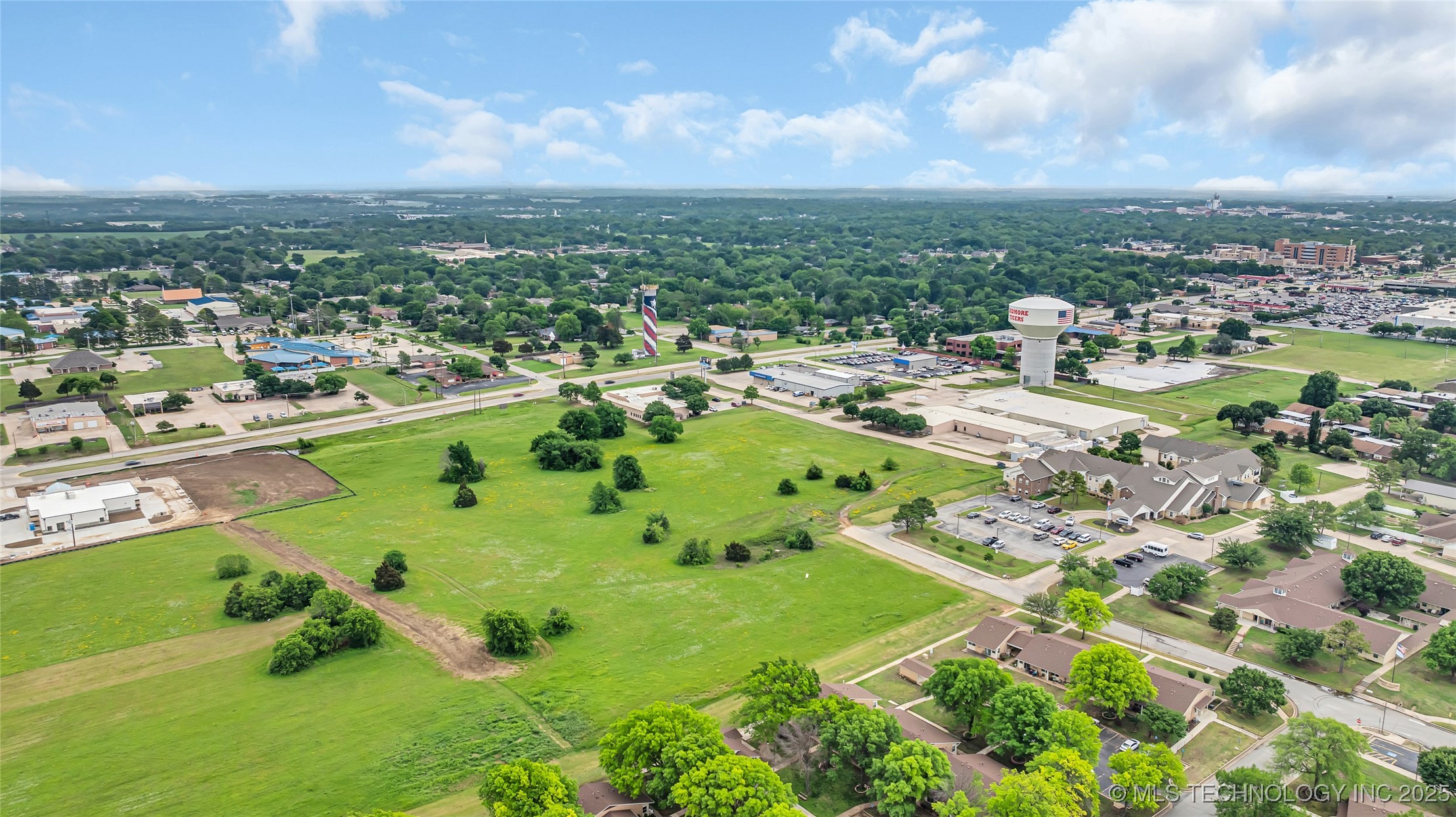 0 N Commerce Property Photo 2