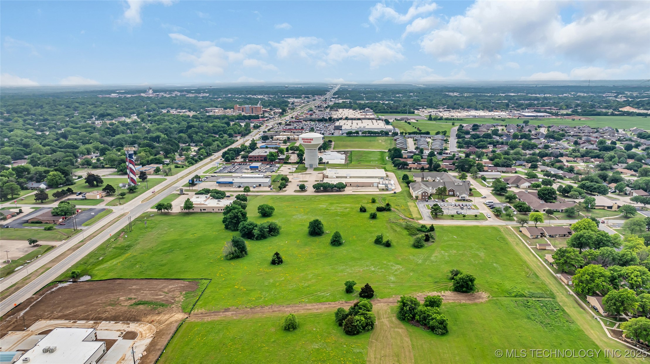 0 N Commerce Property Photo 3