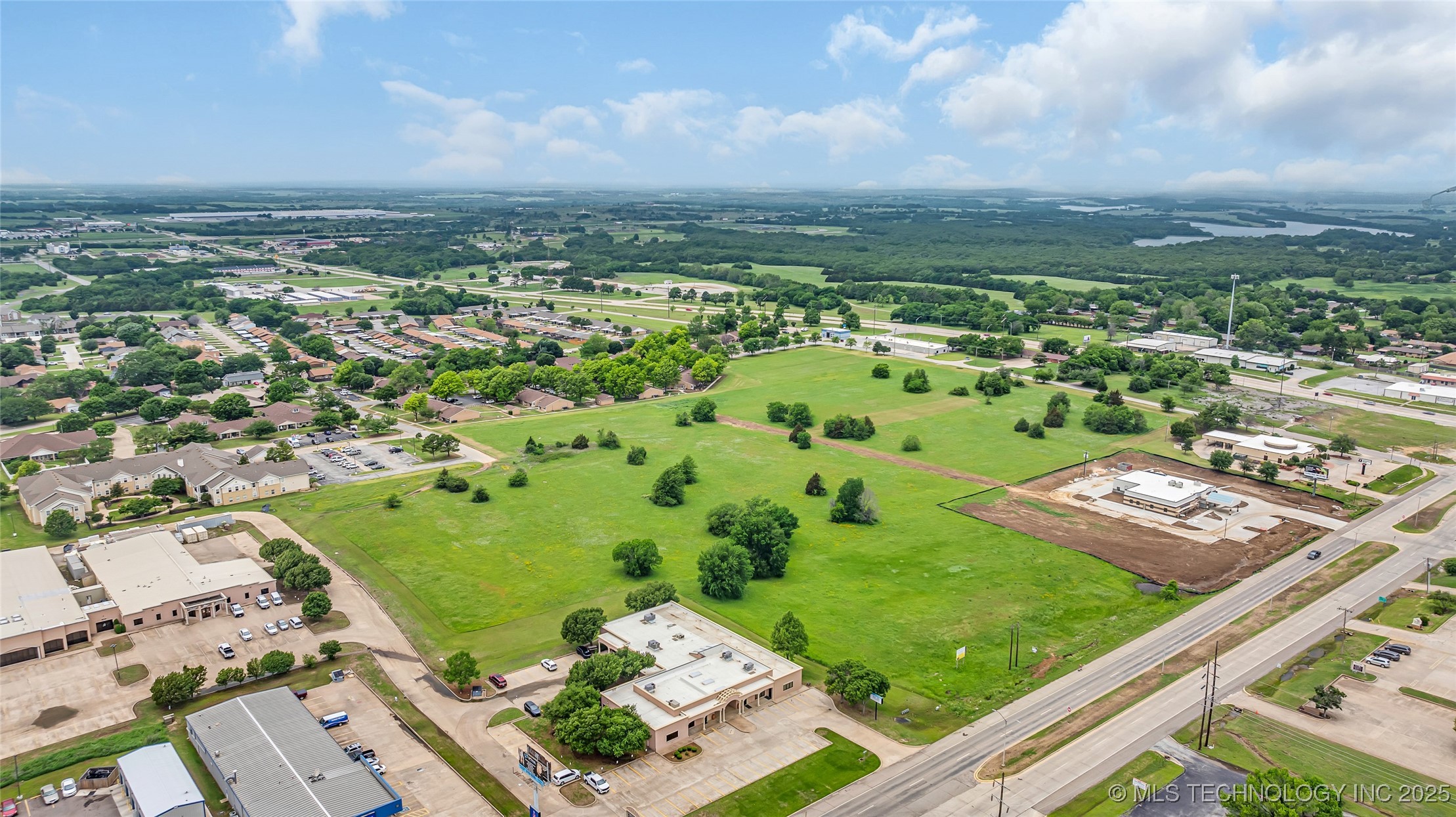 0 N Commerce Property Photo 6