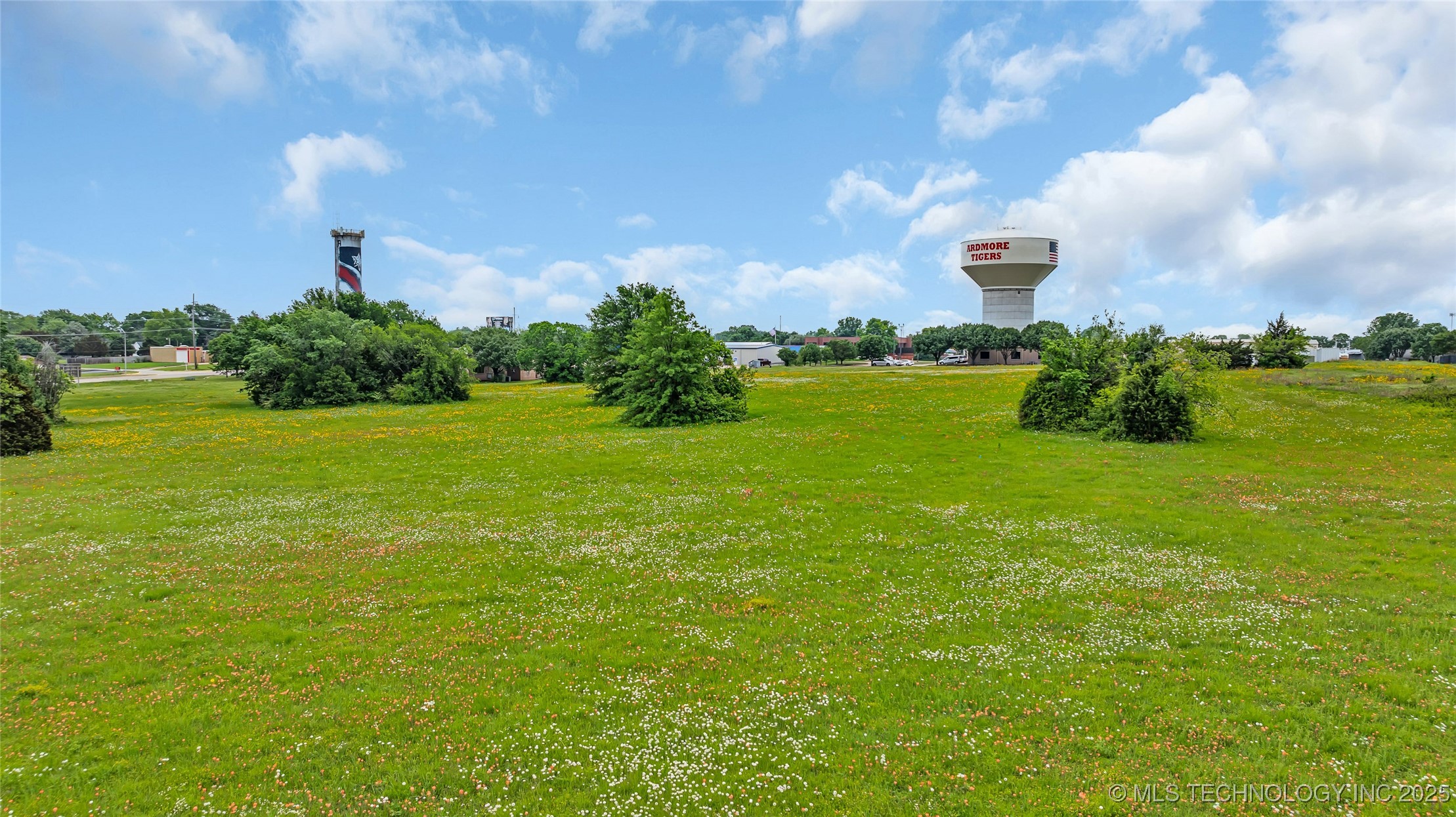 0 N Commerce Property Photo 15