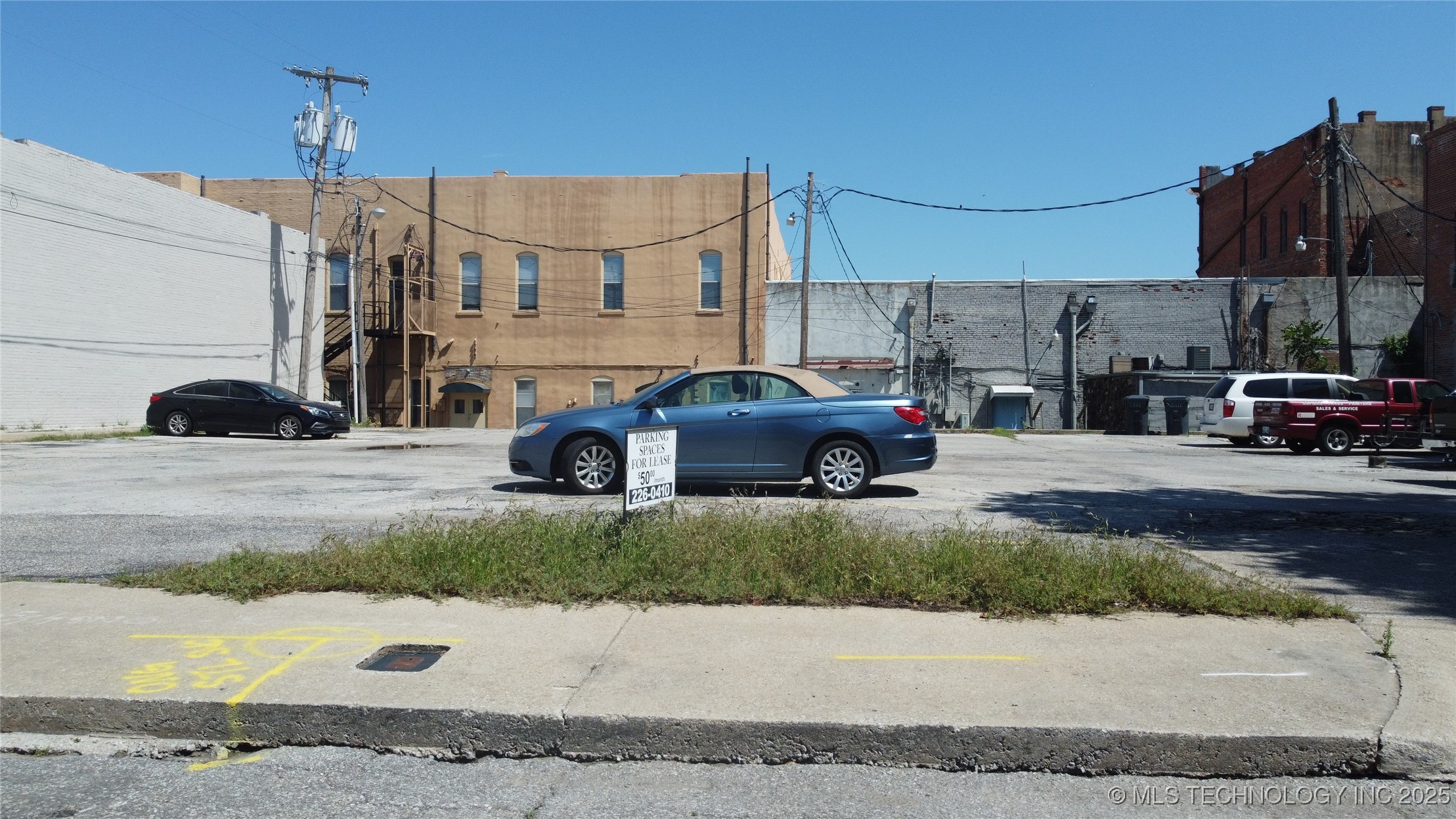 A Street Nw Property Photo 3