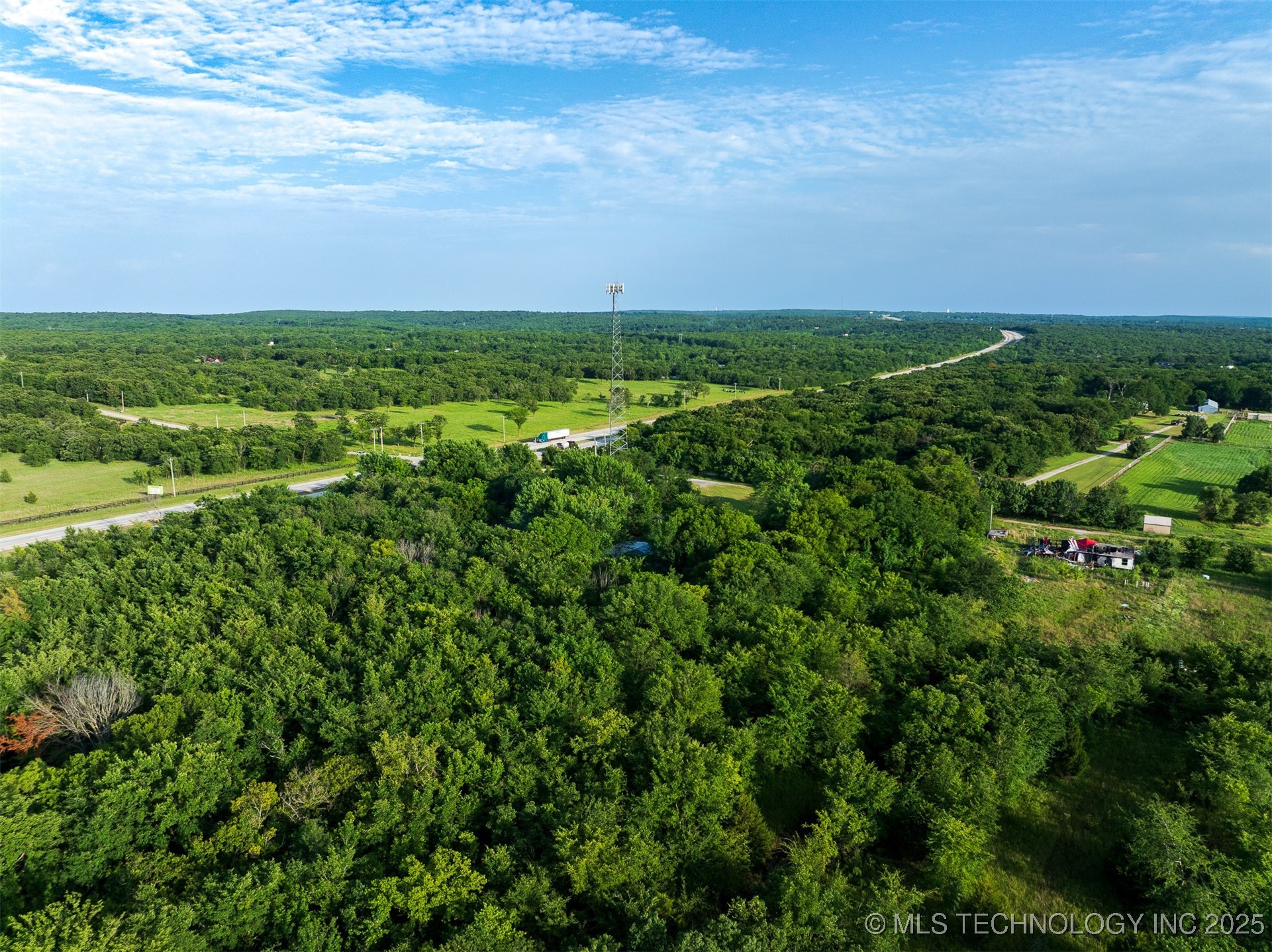 10 Little Road Property Photo 5