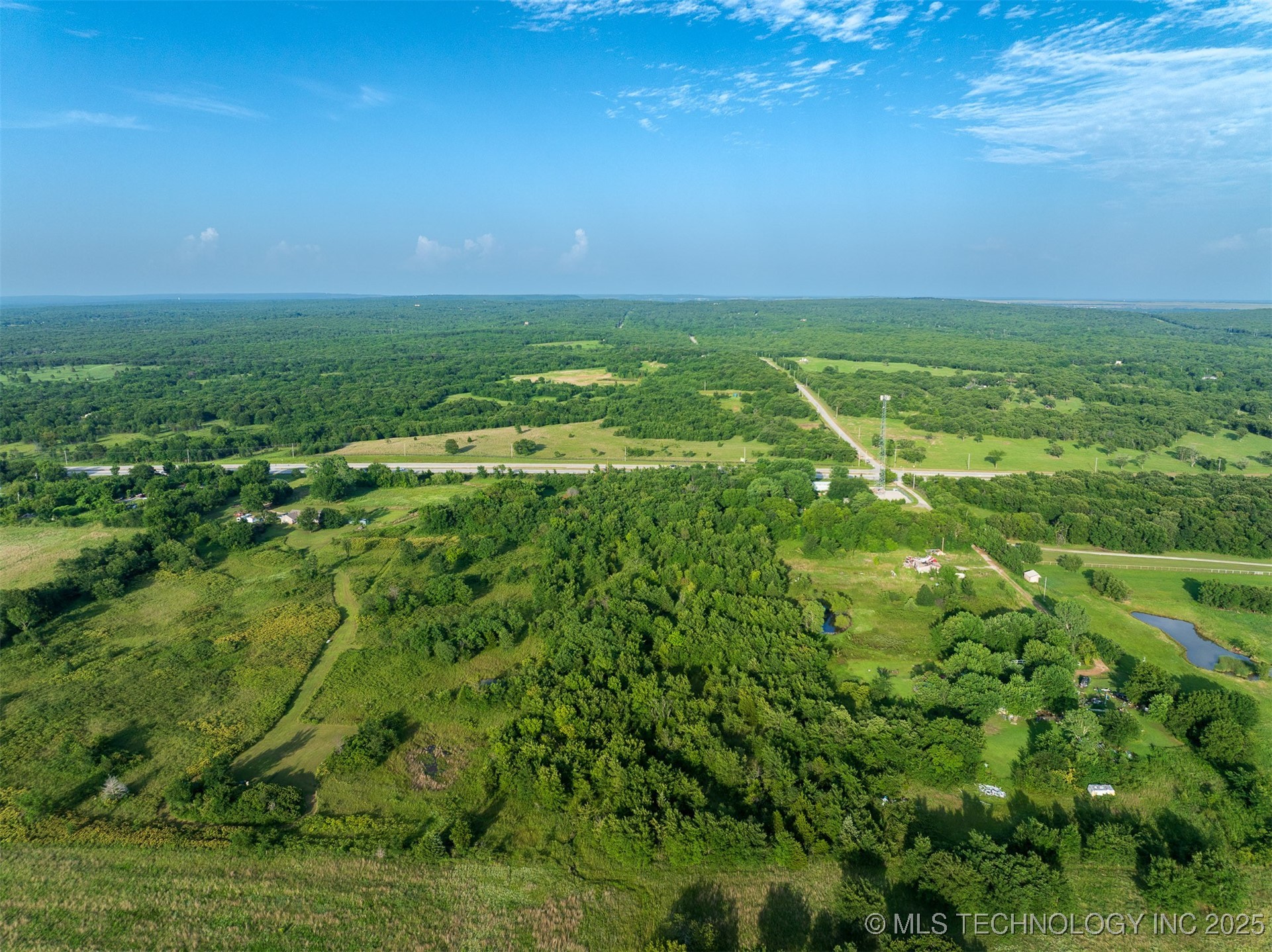 10 Little Road Property Photo 7