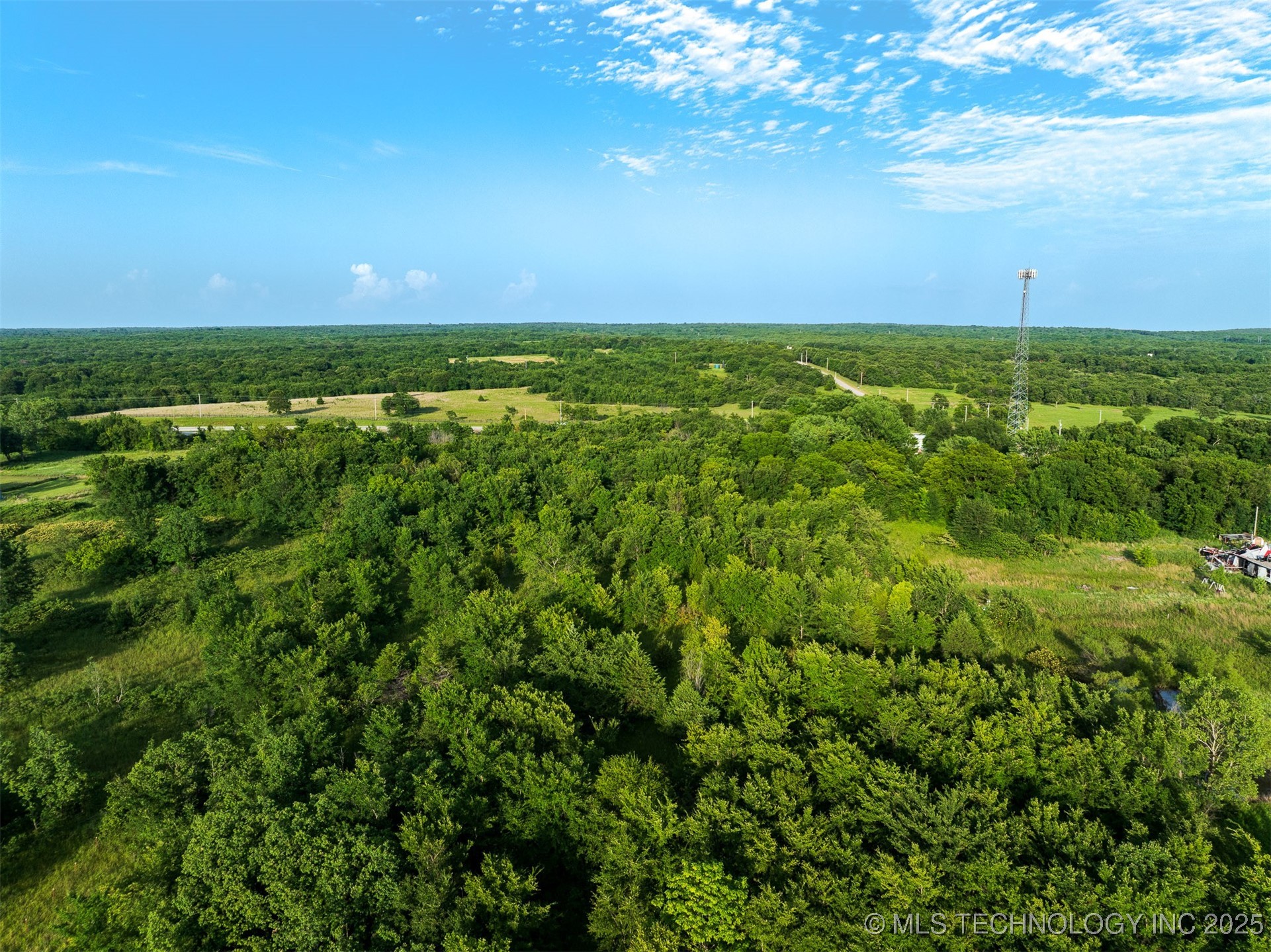 10 Little Road Property Photo 8