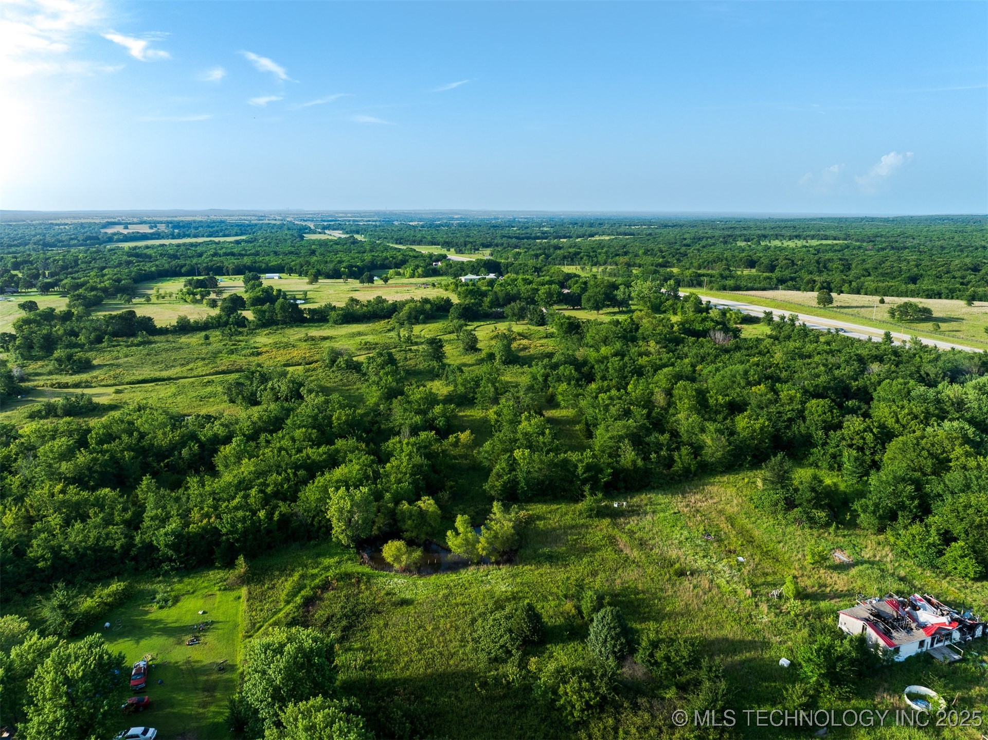 10 Little Road Property Photo 9