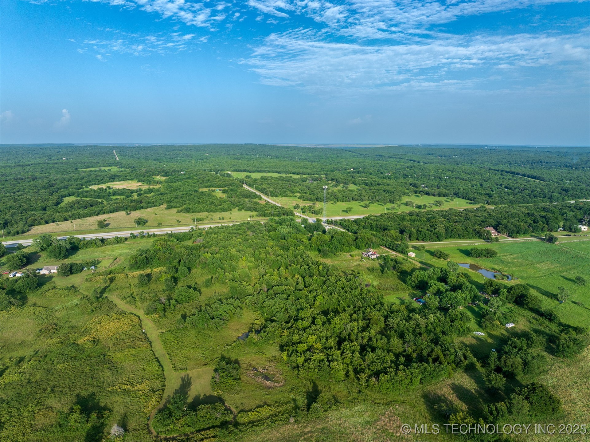 10 Little Road Property Photo 10