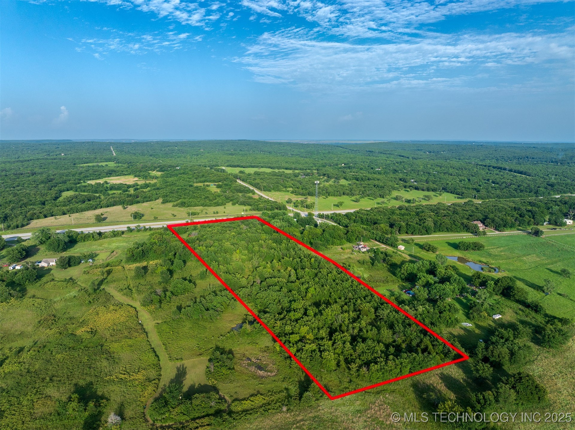 10 Little Road Property Photo 11