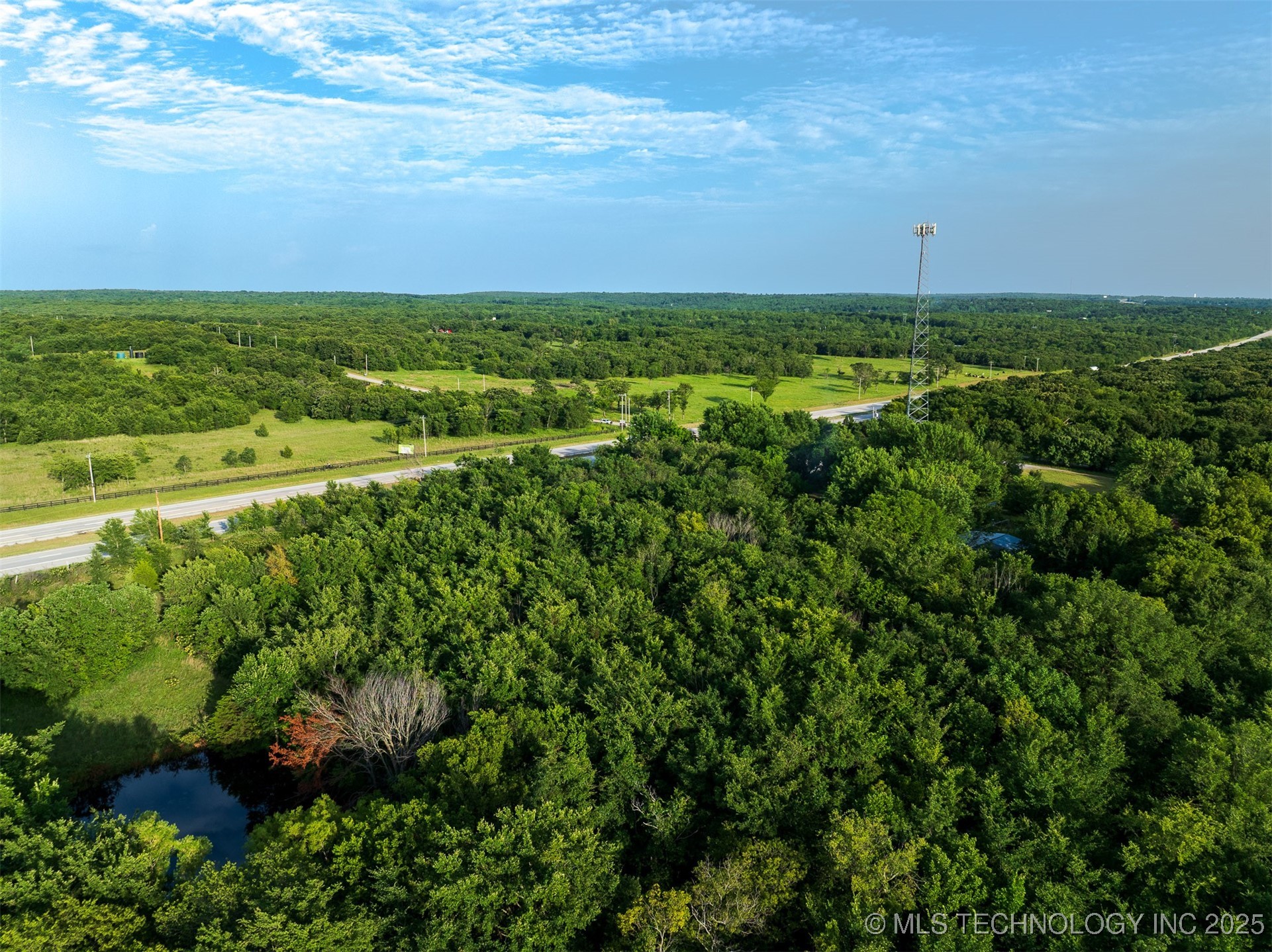 10 Little Road Property Photo 13