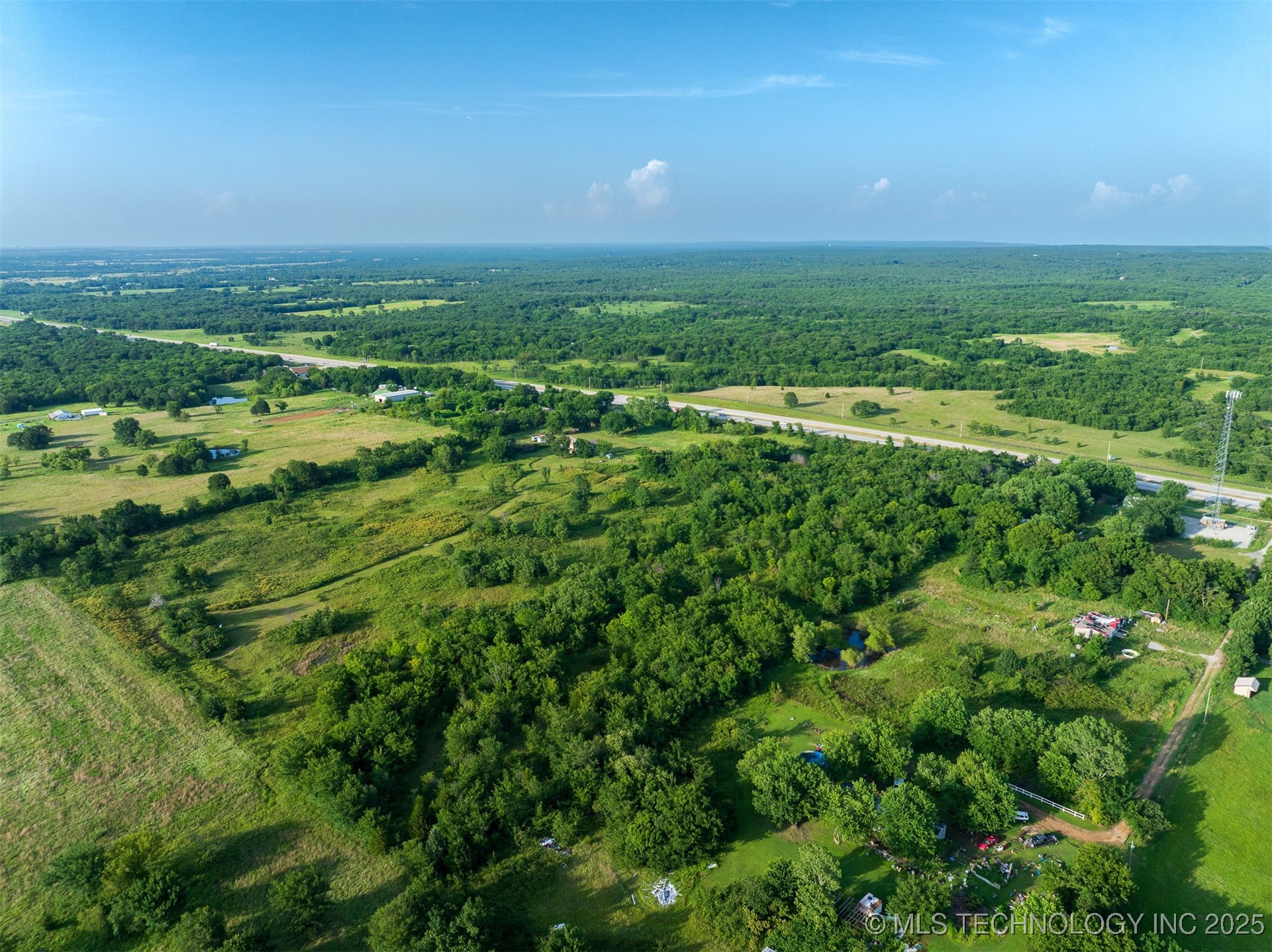 10 Little Road Property Photo 20