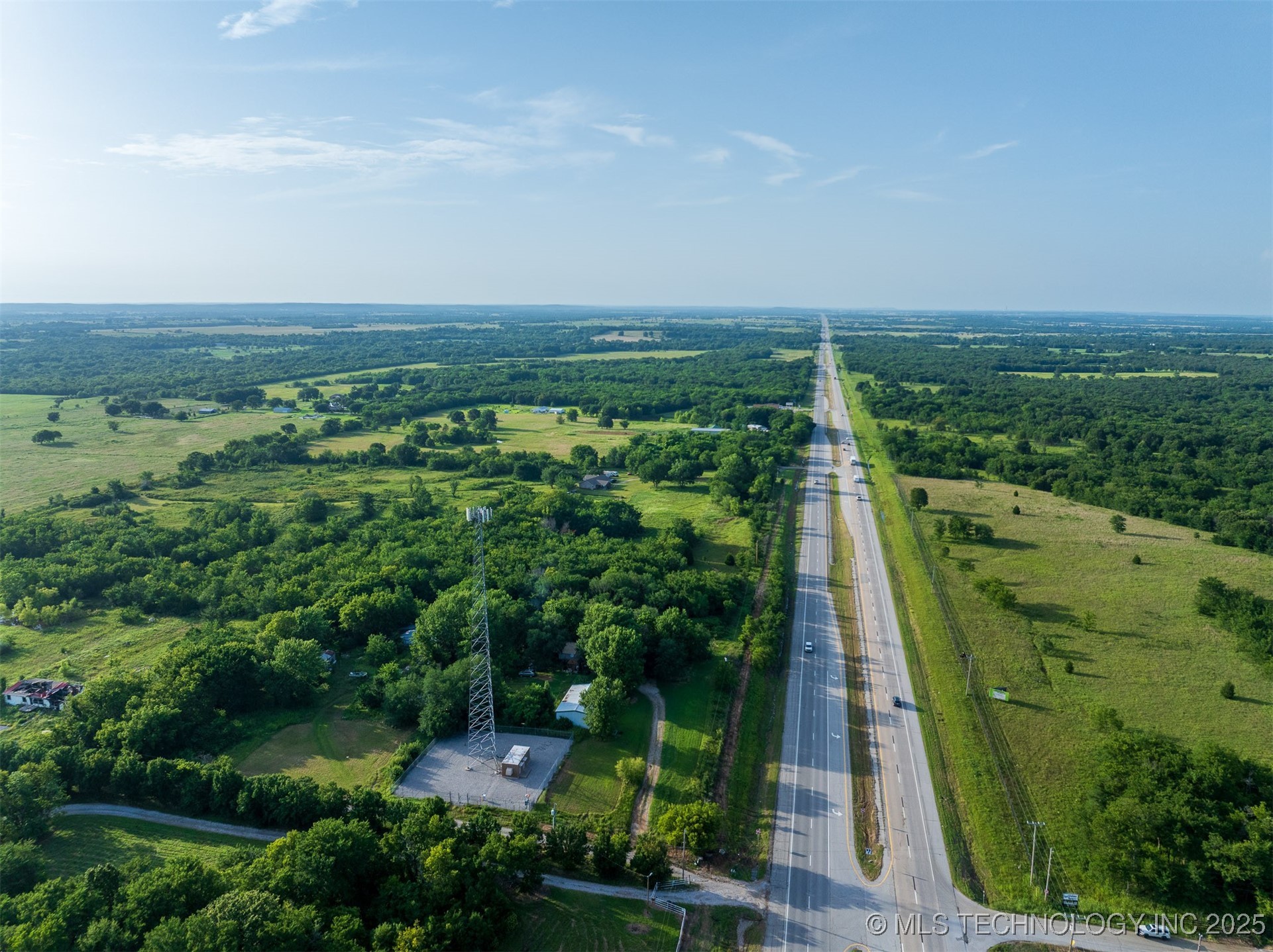 10 Little Road Property Photo 32