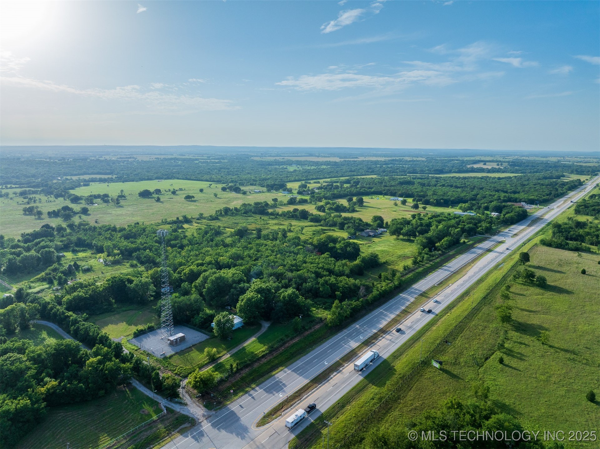 10 Little Road Property Photo 39