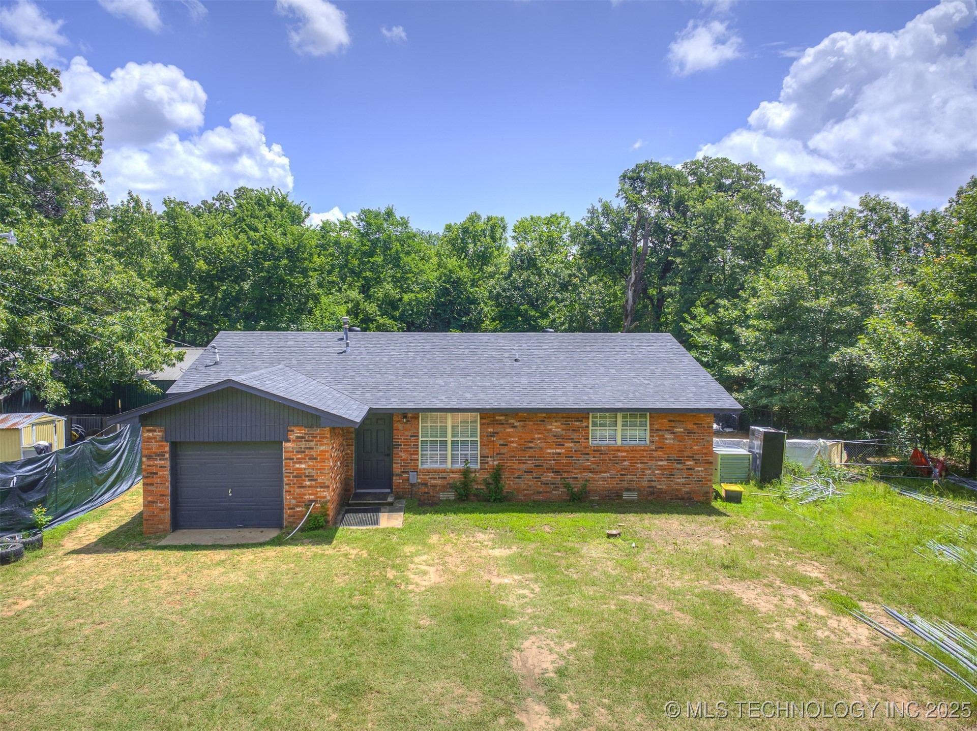 20239 Bern Property Photo 9