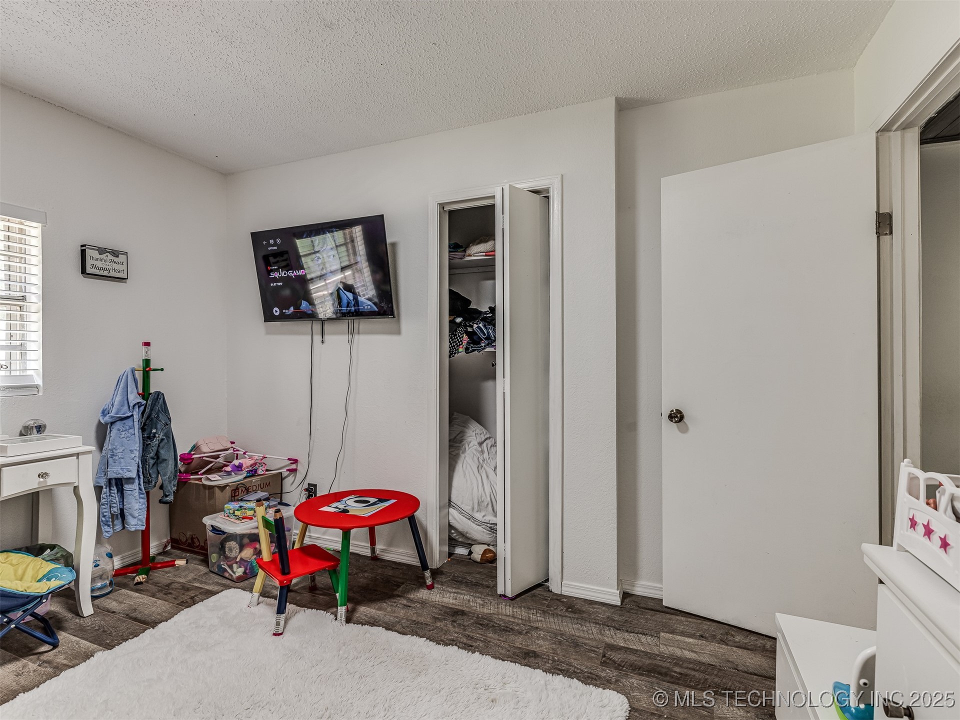 20239 Bern Property Photo 39