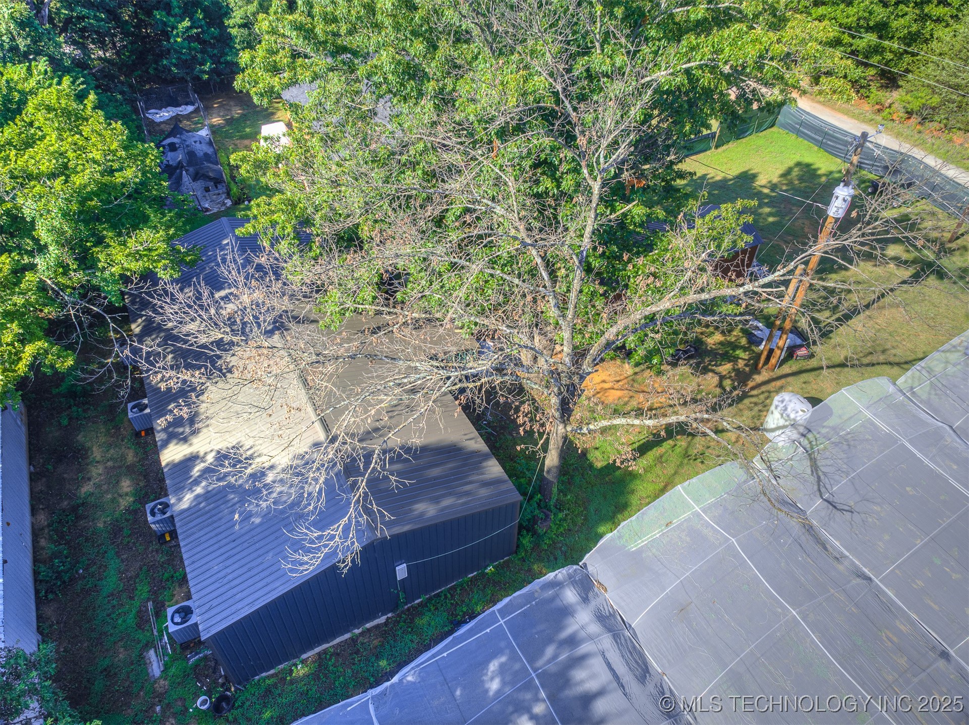 20239 Bern Property Photo 48