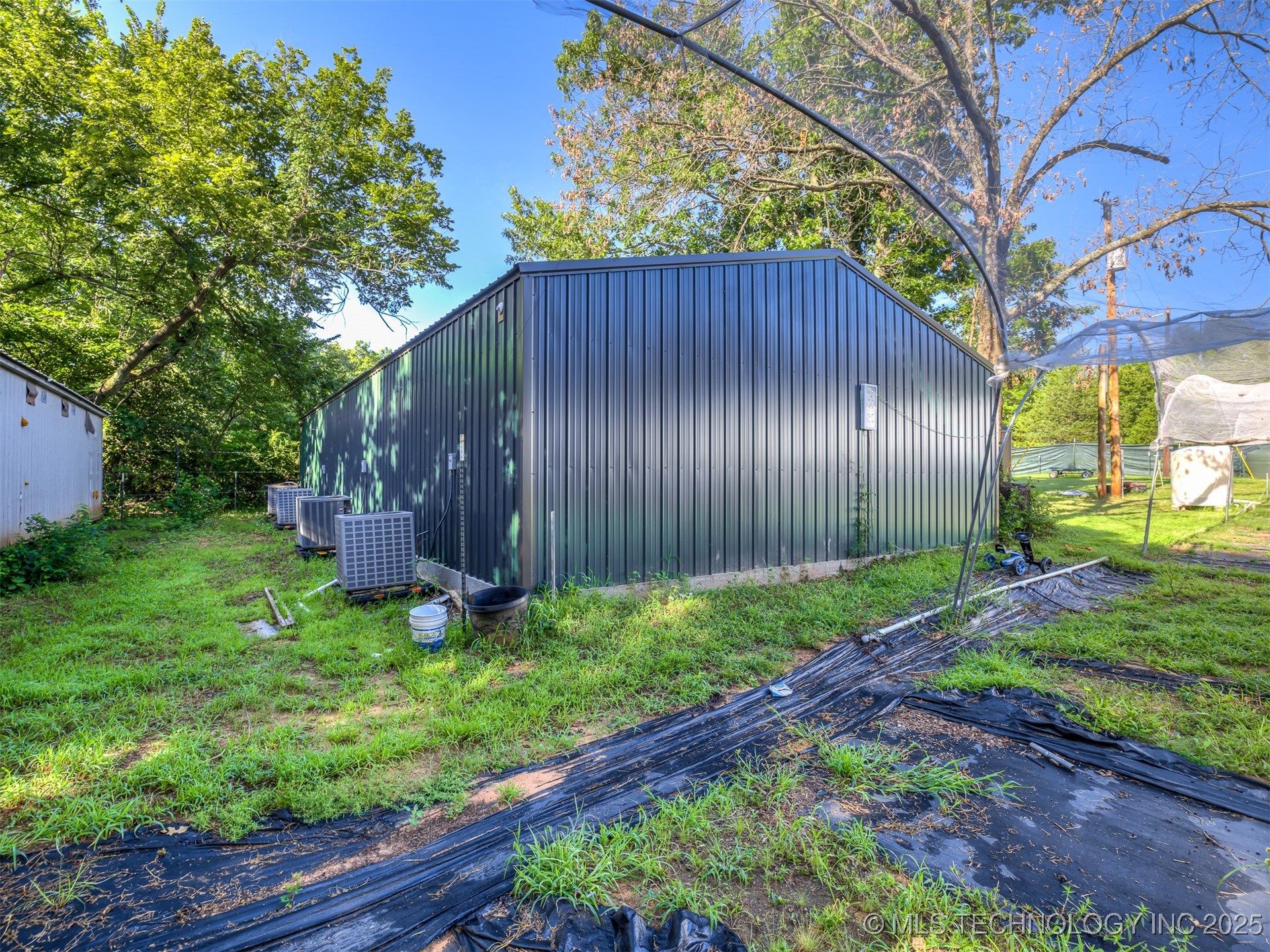 20239 Bern Property Photo 57