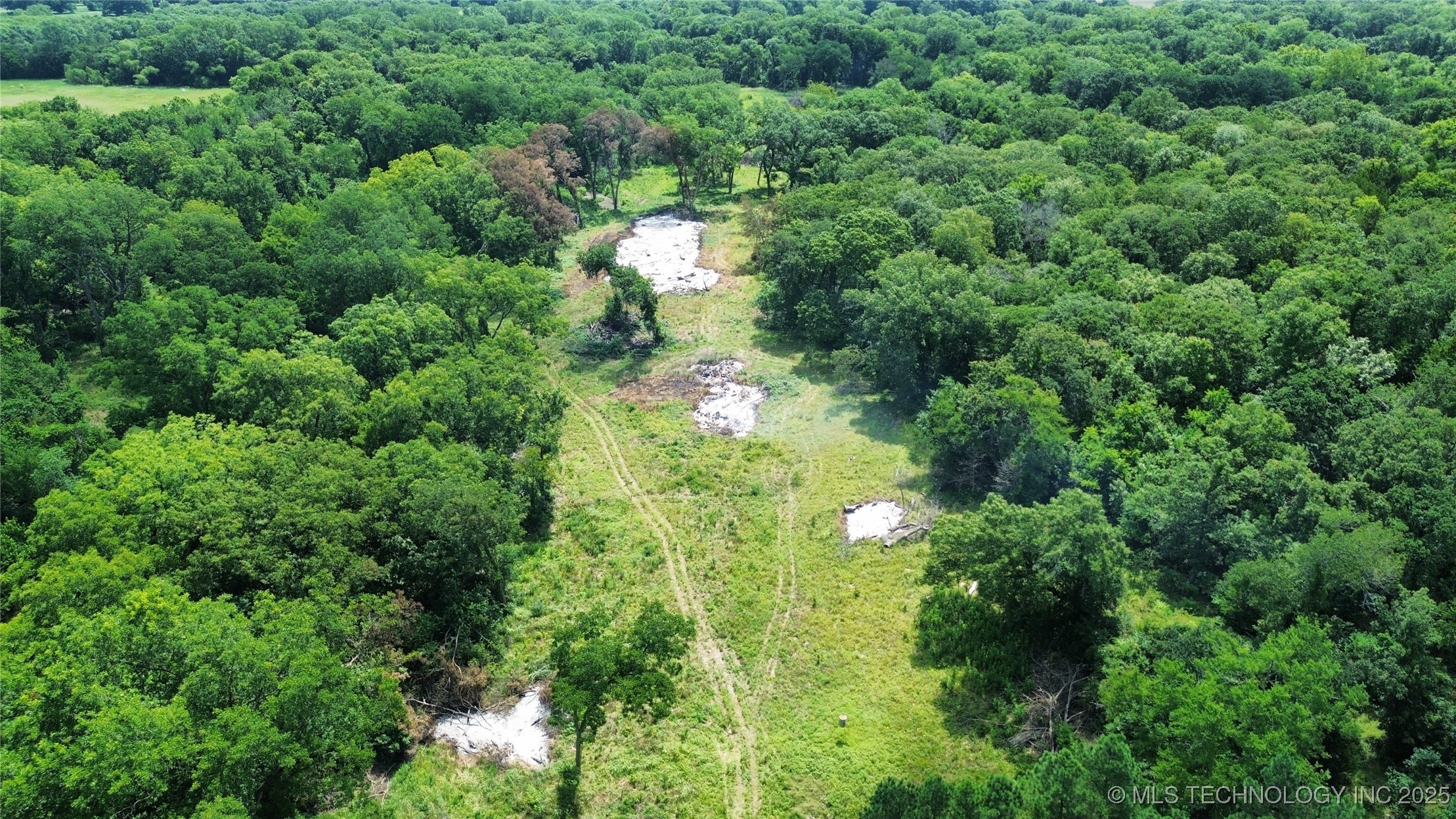 11185 E Gray Hill Property Photo 4