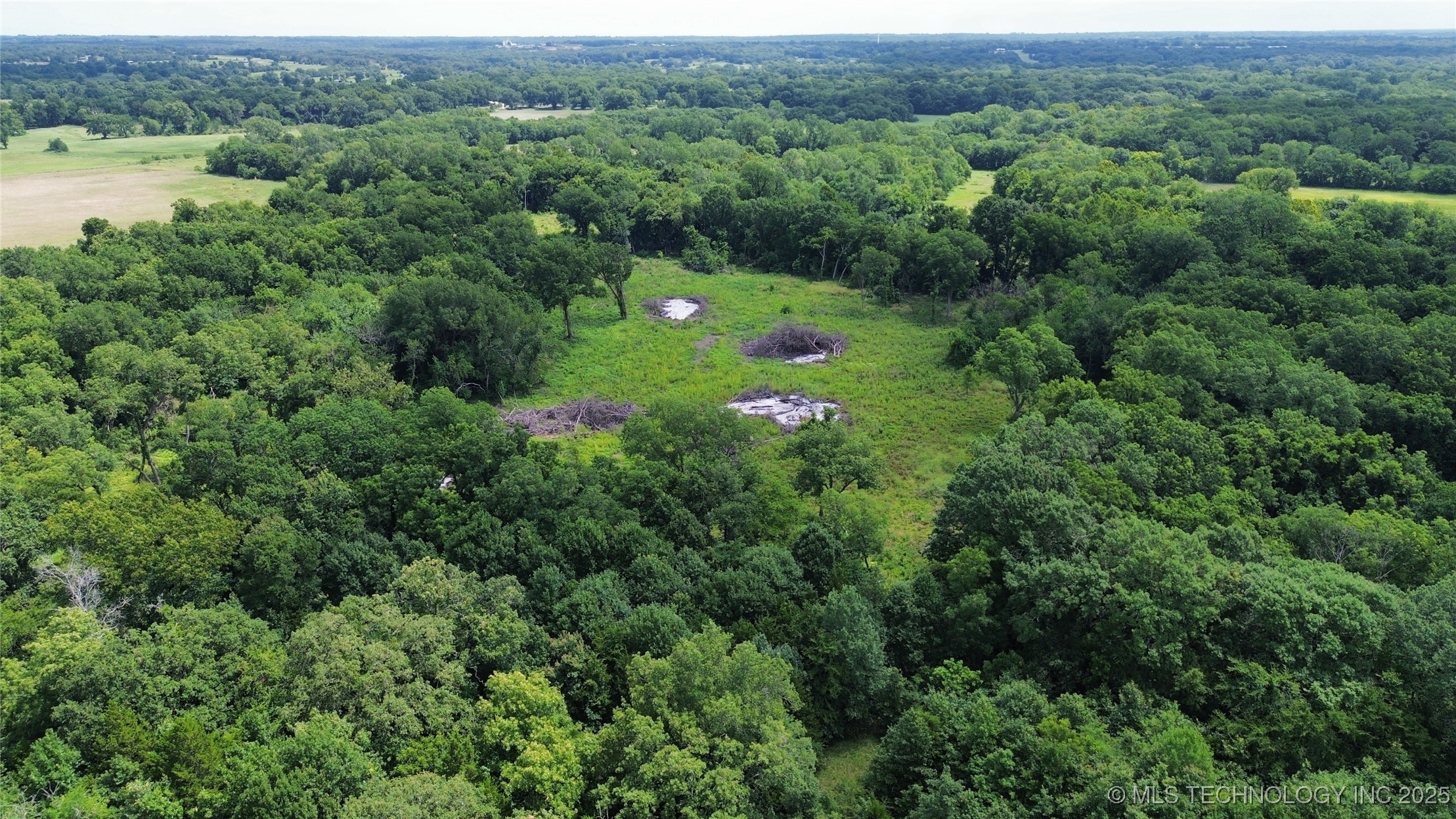 11185 E Gray Hill Property Photo 6