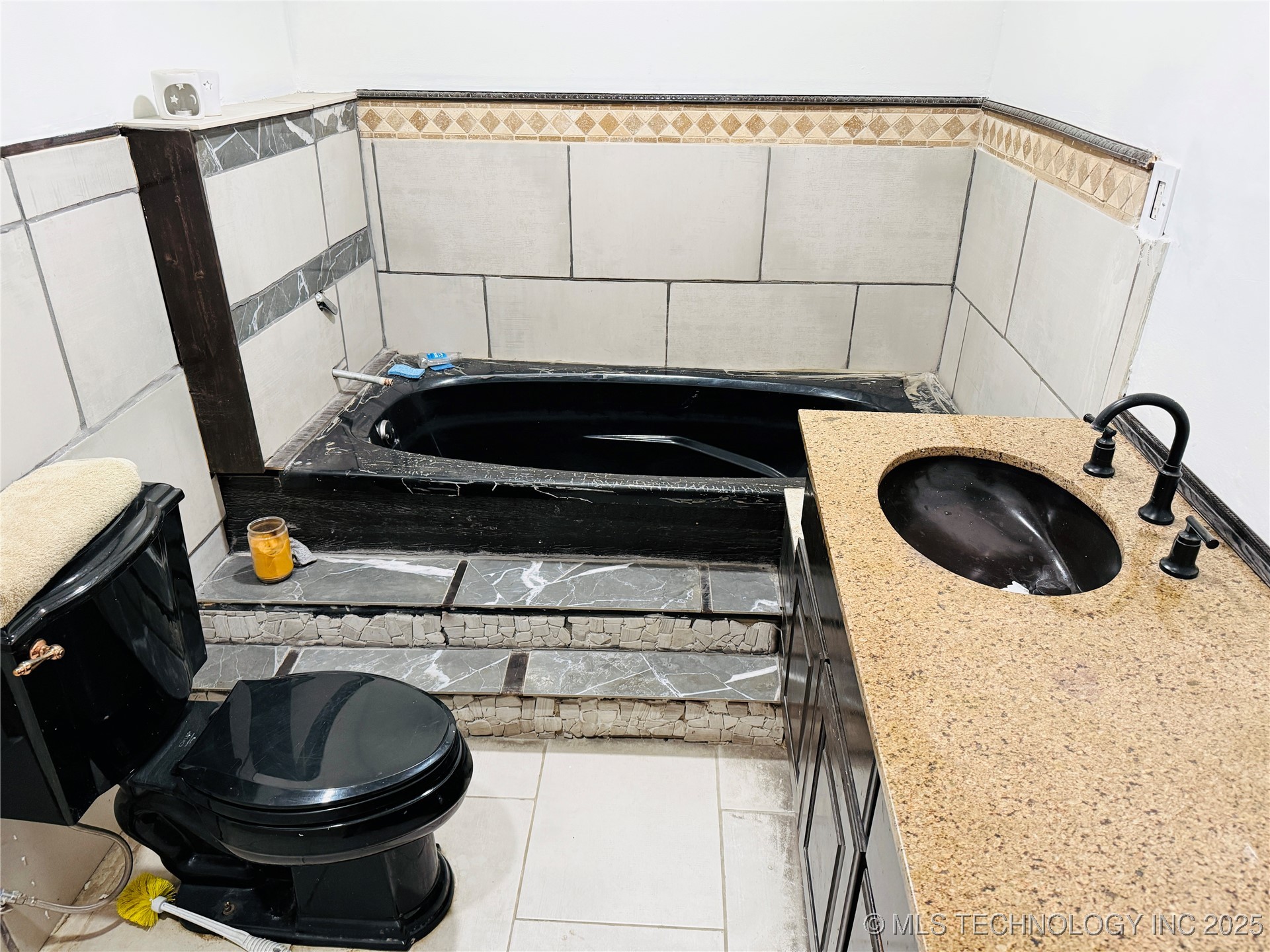 5219 E Latimer Street Property Photo 11