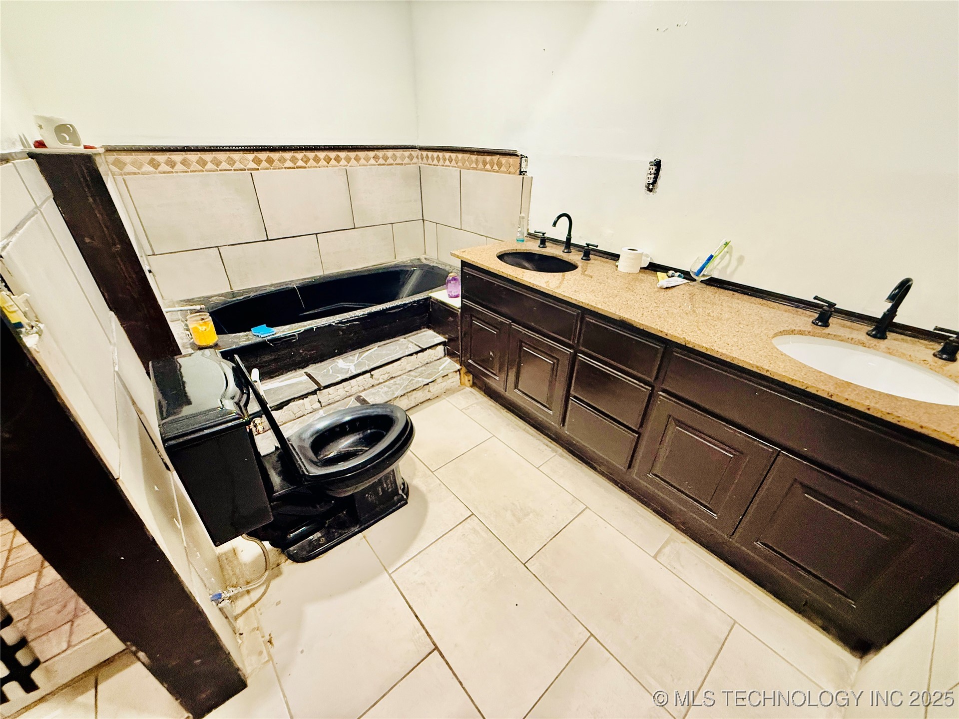 5219 E Latimer Street Property Photo 12