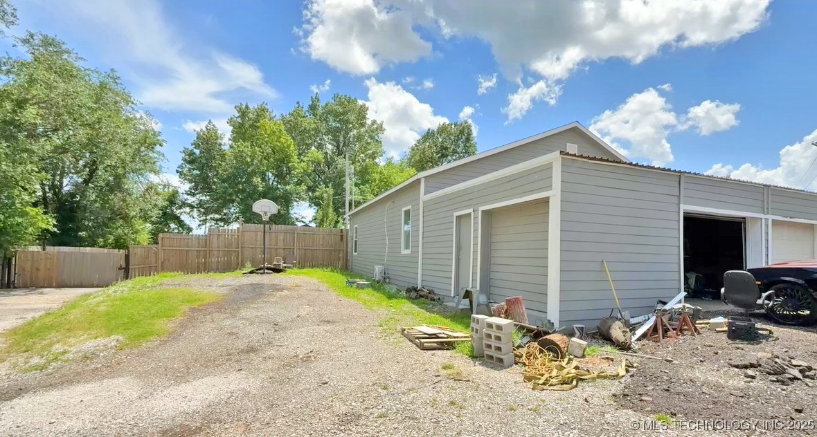 5219 E Latimer Street Property Photo 20