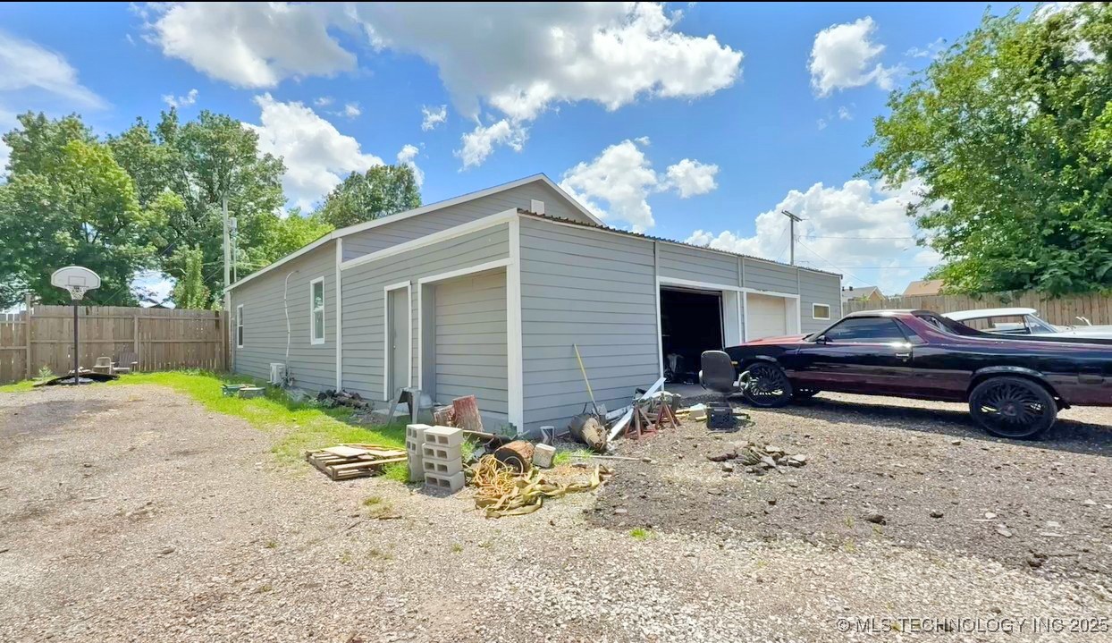 5219 E Latimer Street Property Photo 22