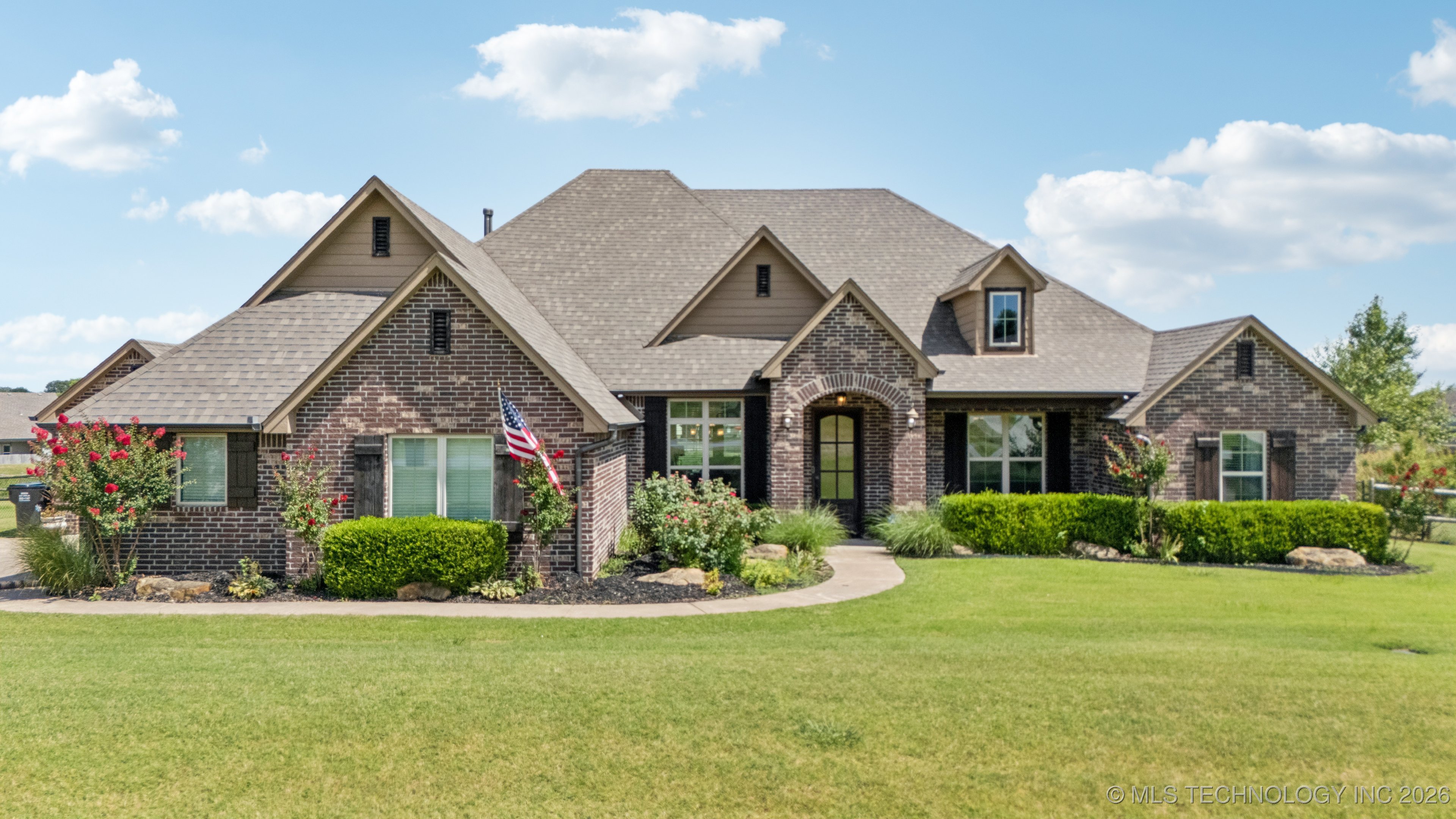 7130 E 86th Place N Property Photo 3