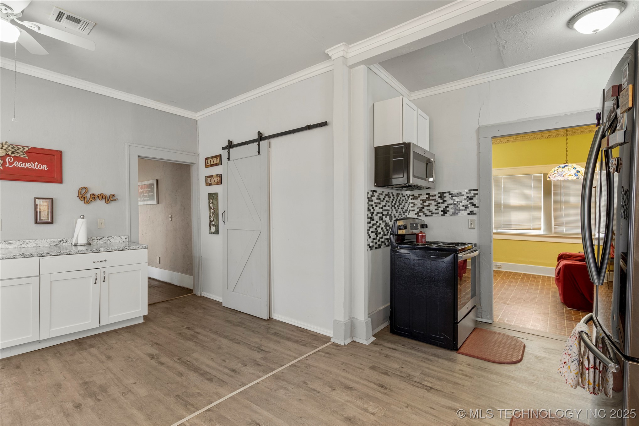 505 N Cimarron Avenue Property Photo 15