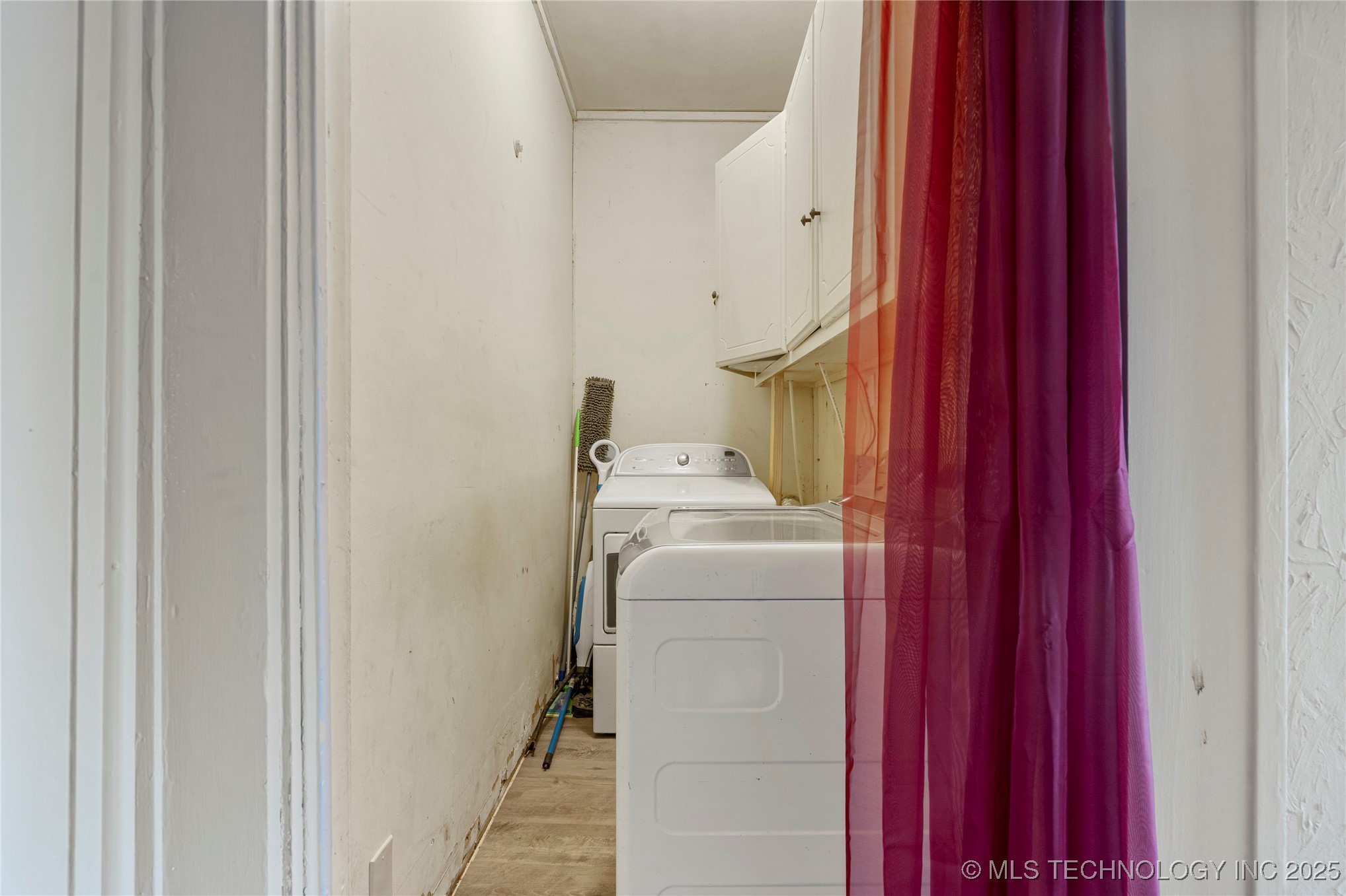 505 N Cimarron Avenue Property Photo 23