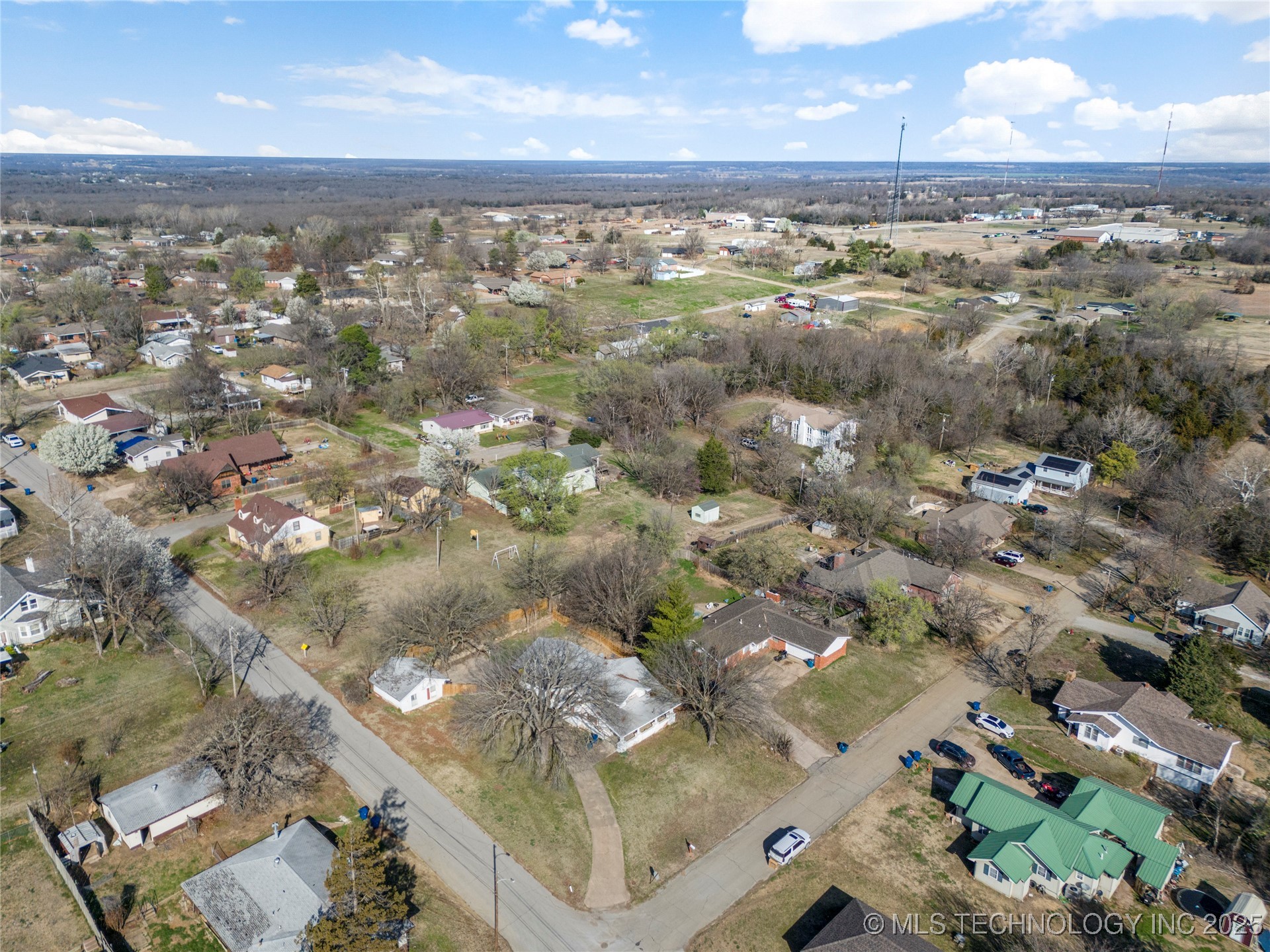 505 N Cimarron Avenue Property Photo 44