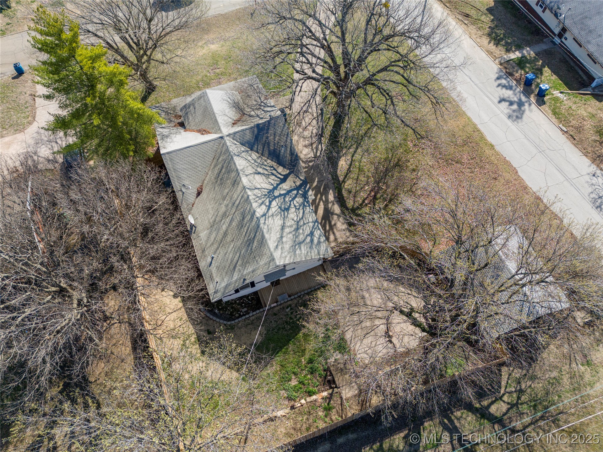 505 N Cimarron Avenue Property Photo 46