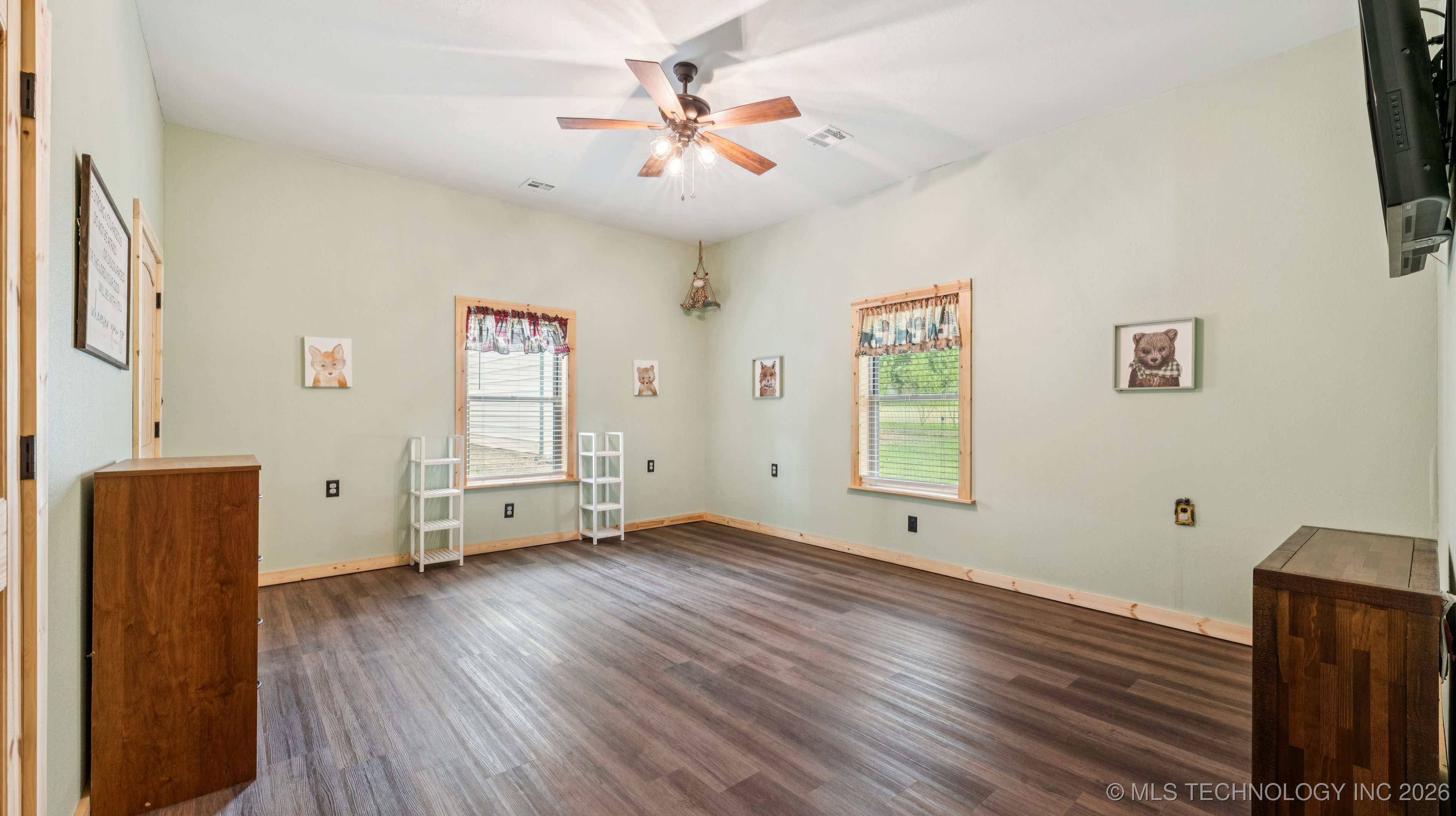 10082 E Hilltop Road Property Photo 22