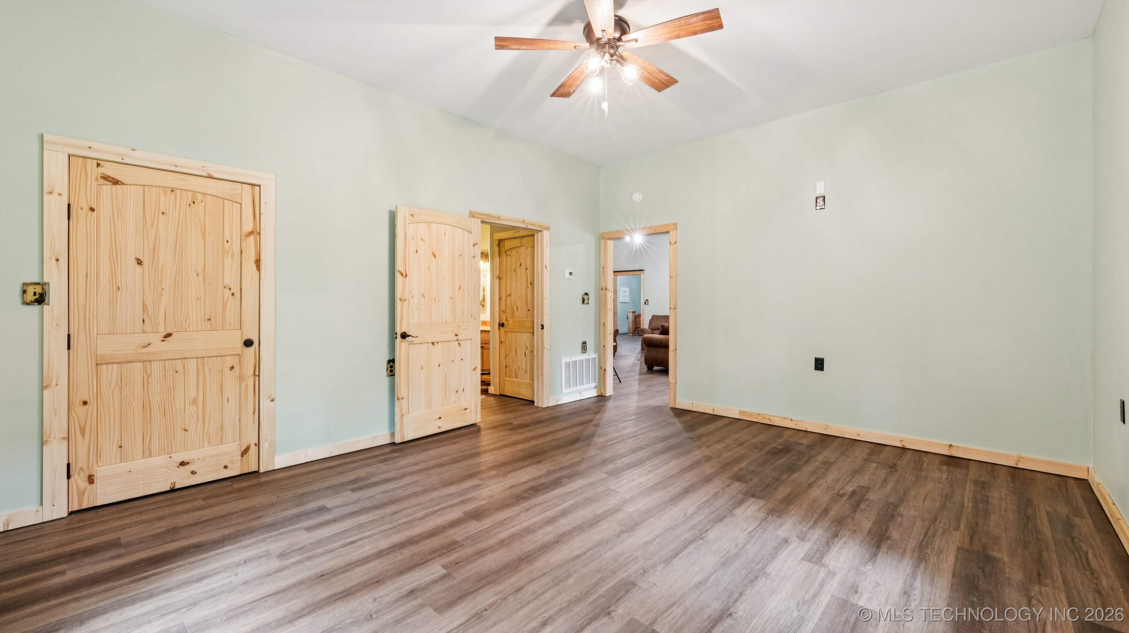 10082 E Hilltop Road Property Photo 27