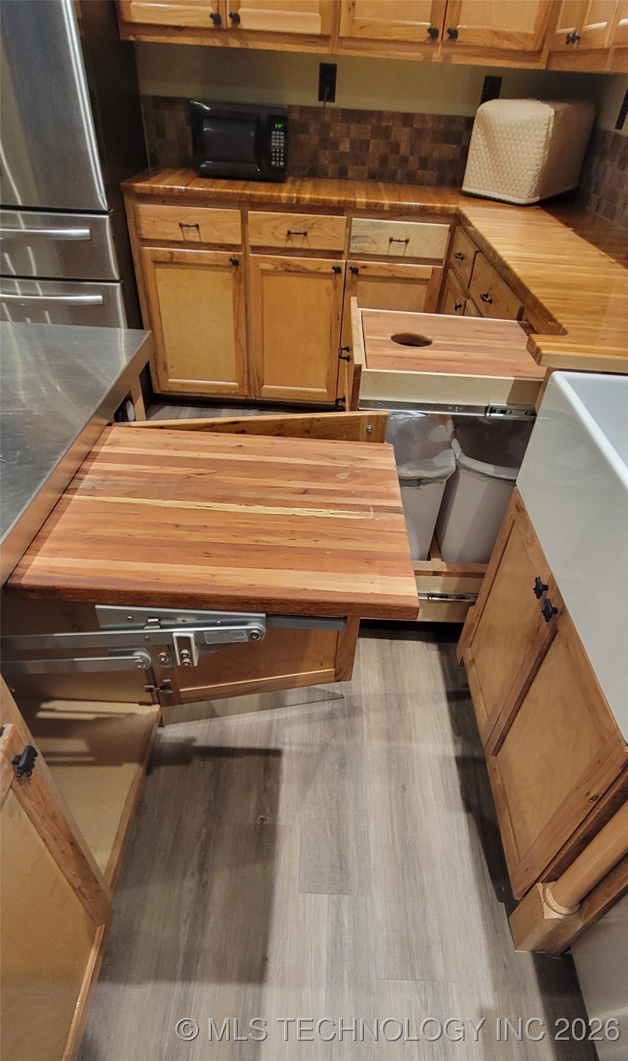 10082 E Hilltop Road Property Photo 33