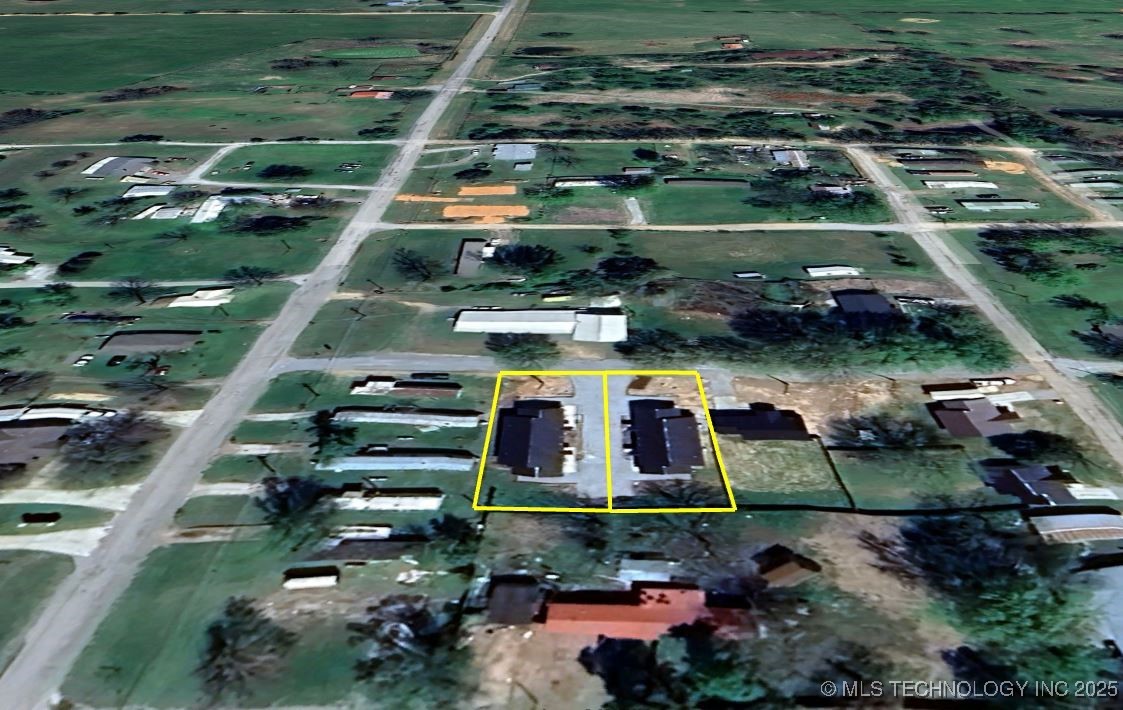 168 E Doughty Street Property Photo 24