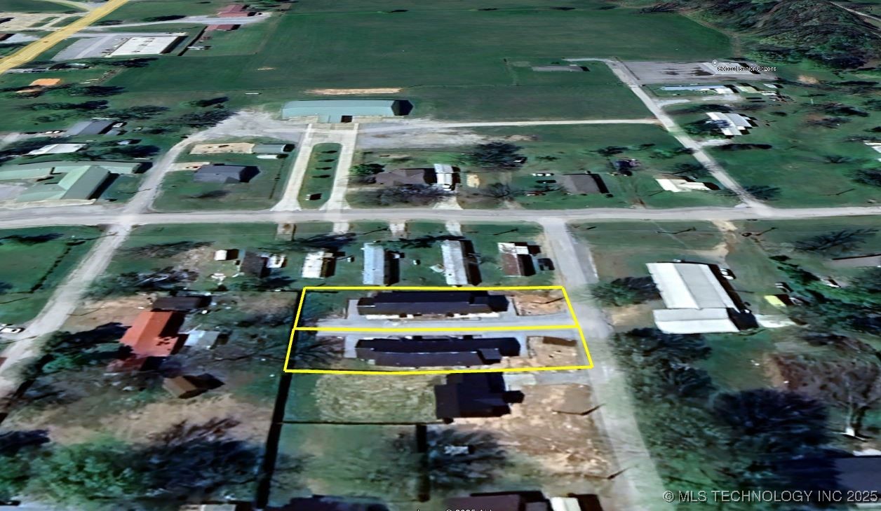 180 E Doughty Street Property Photo 24