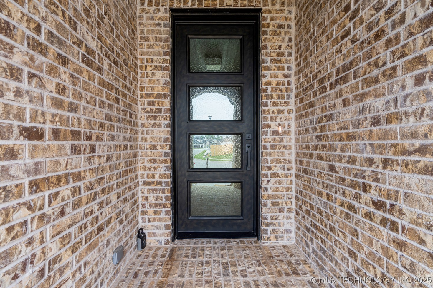 5307 E 126th Street S Property Photo 2