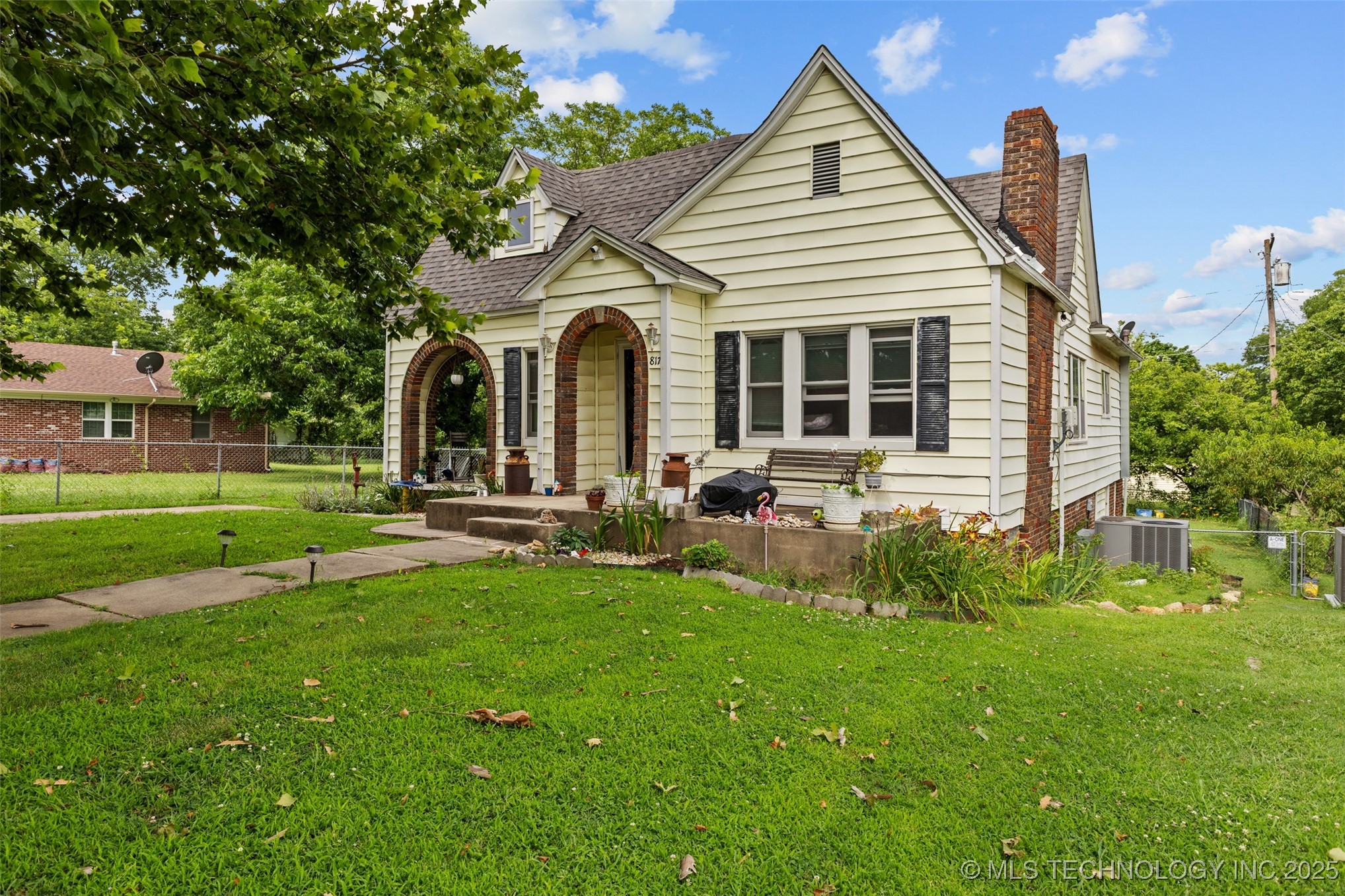 817 S Stockton Property Photo 5