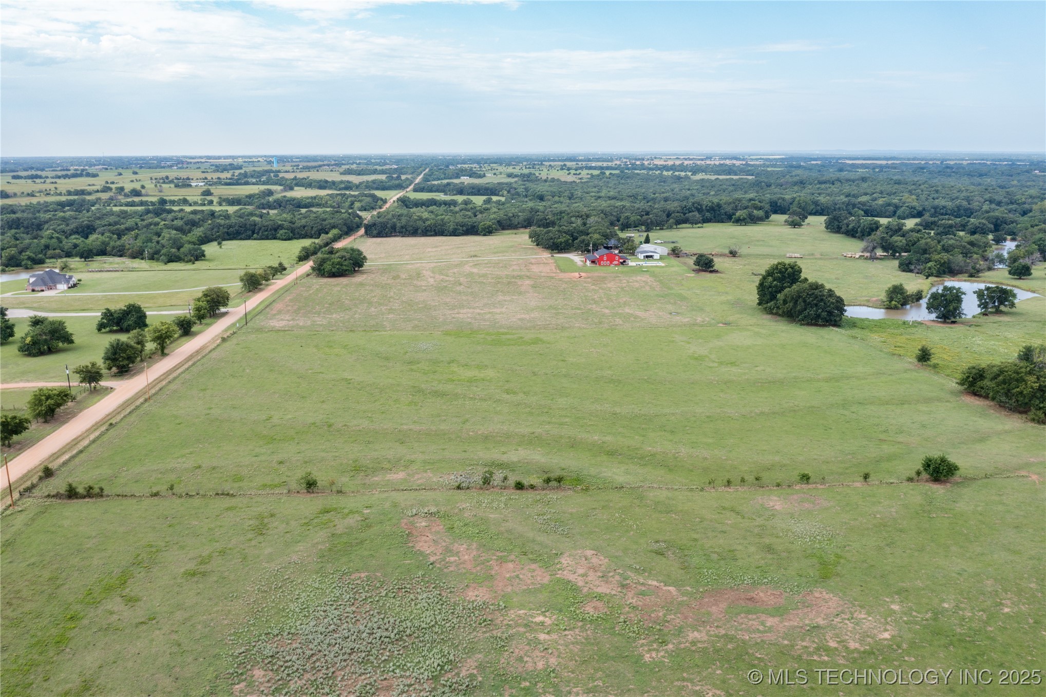 Sexton Property Photo 9