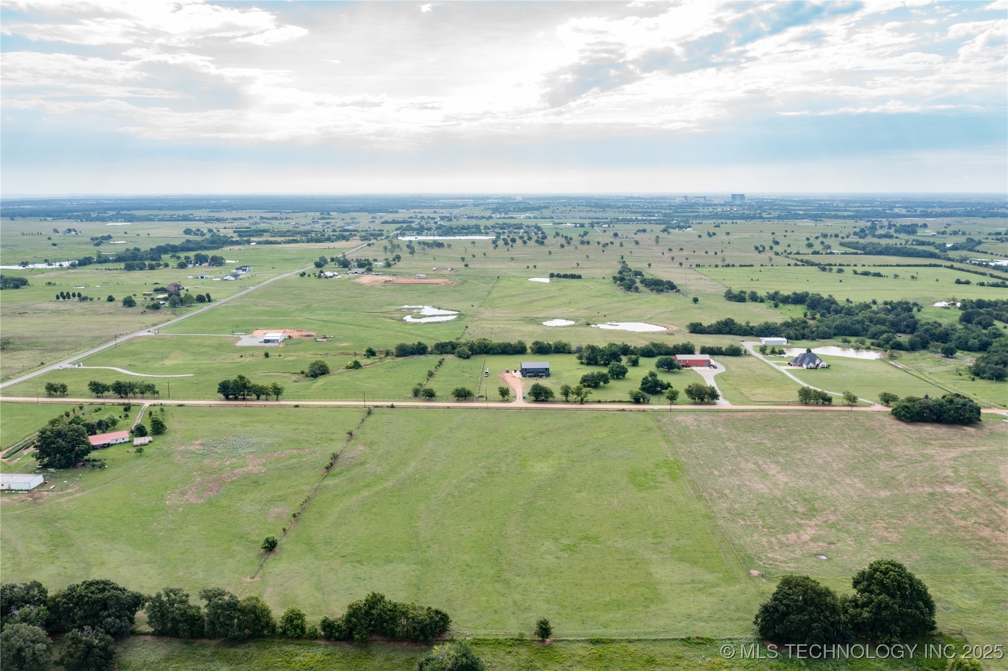 Sexton Property Photo 14