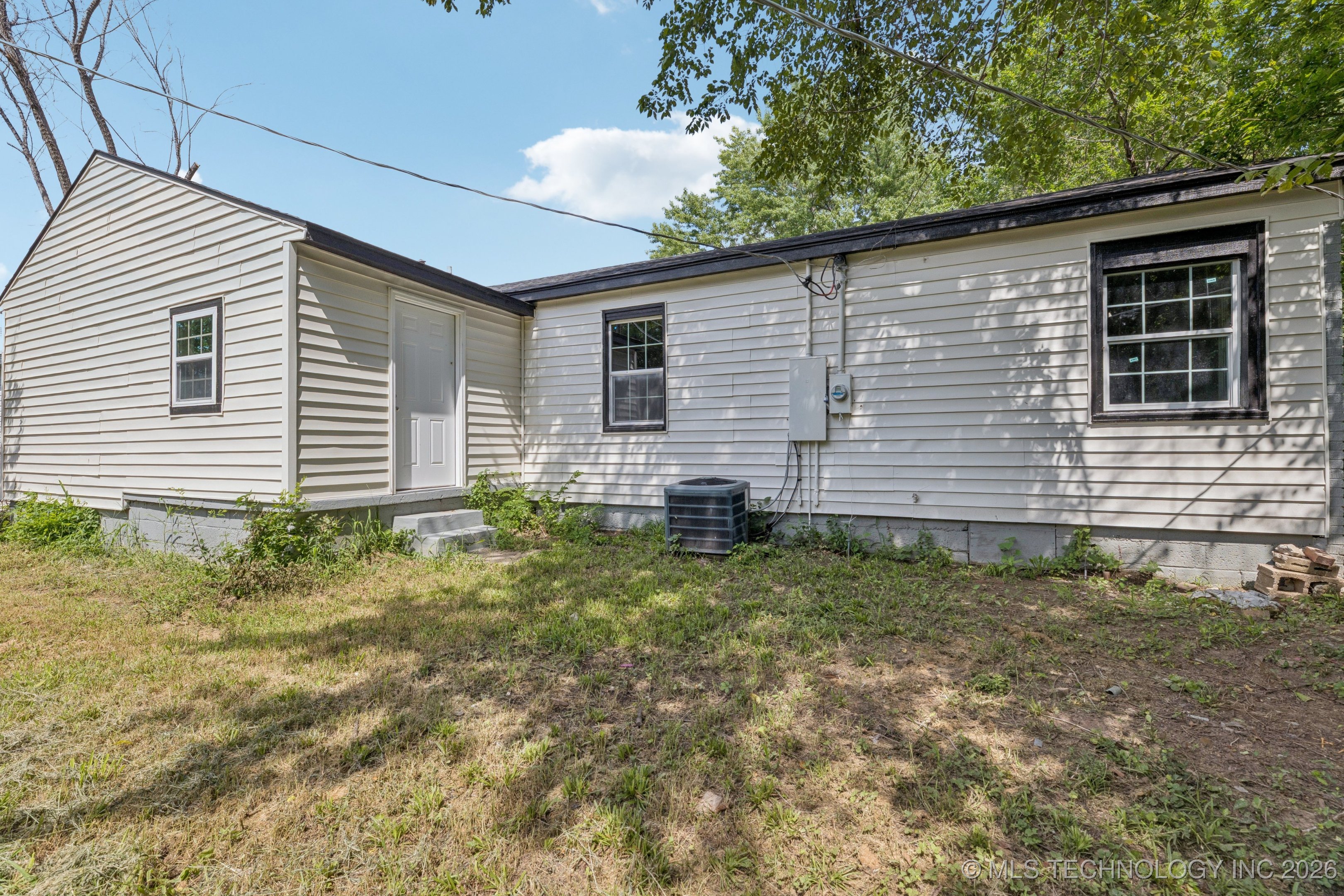 1224 N Rosedale Avenue Property Photo 28